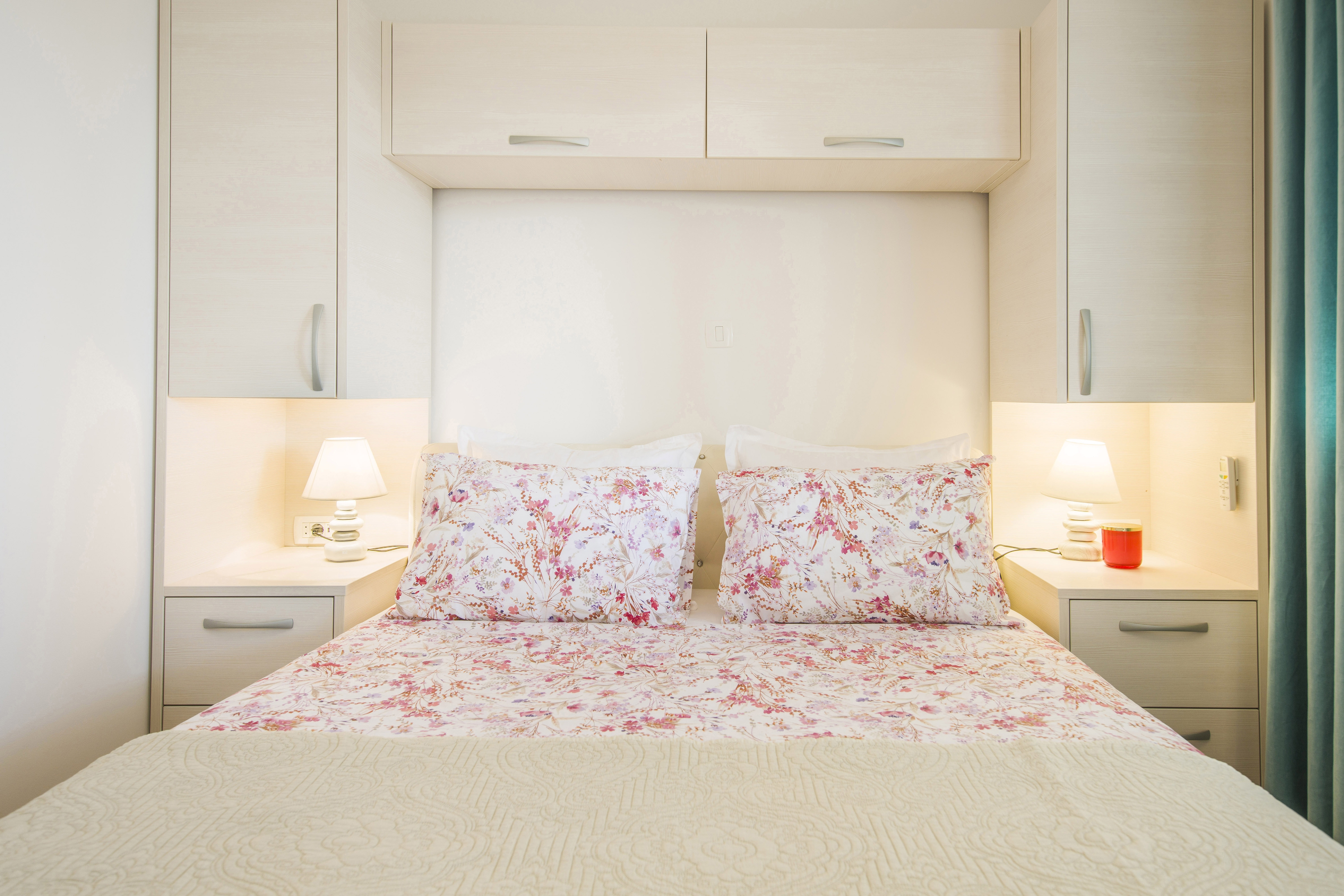 Four bedroom apartment near beach Pisak, Omiš  A-a