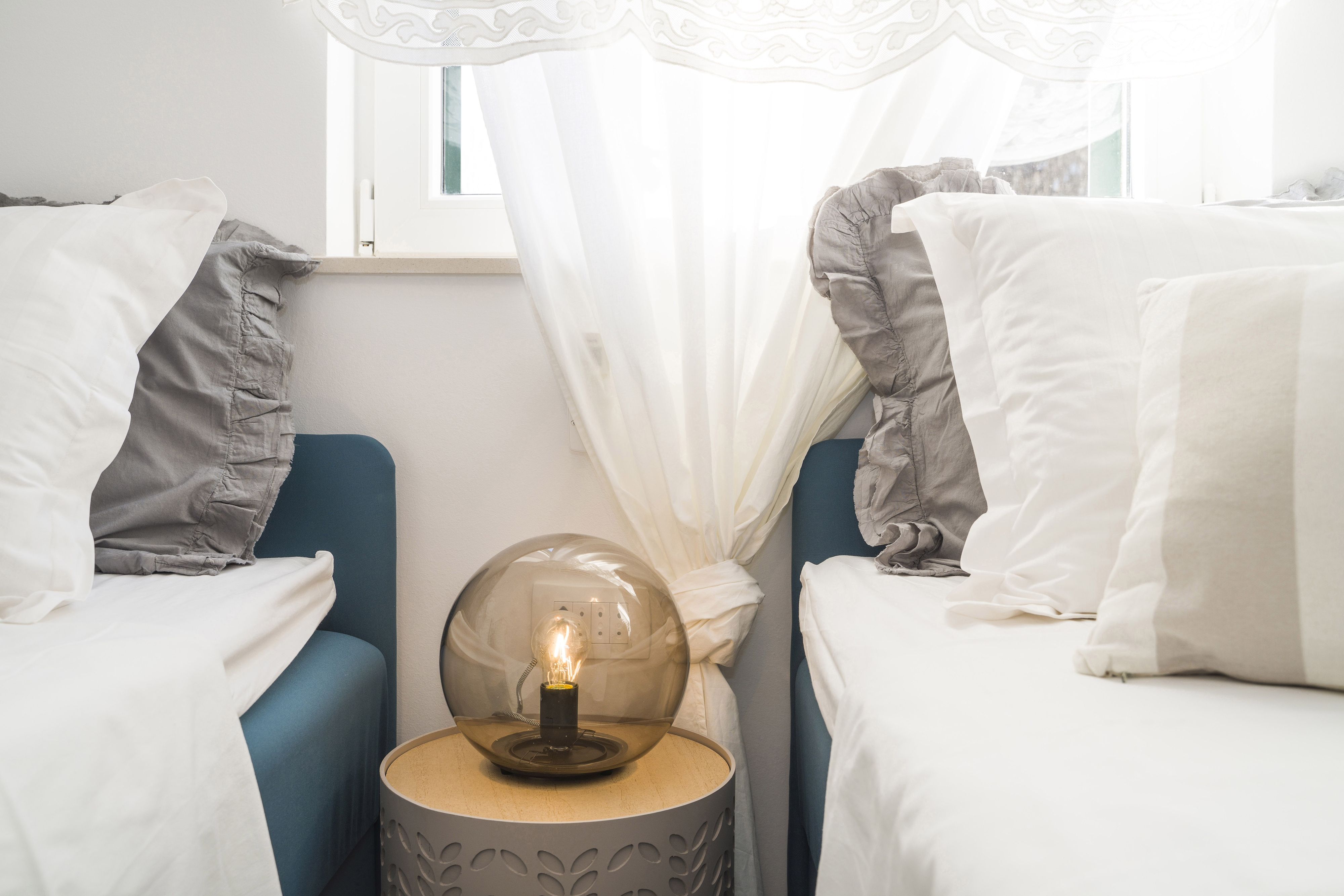 Four bedroom apartment near beach Pisak, Omiš  A-a