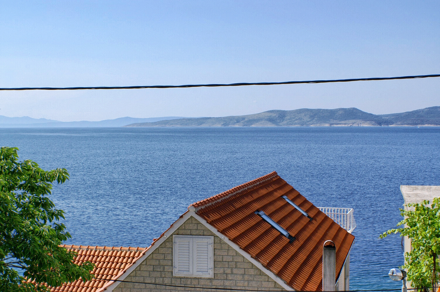 Four bedroom apartment near beach Pisak, Omiš  A-a