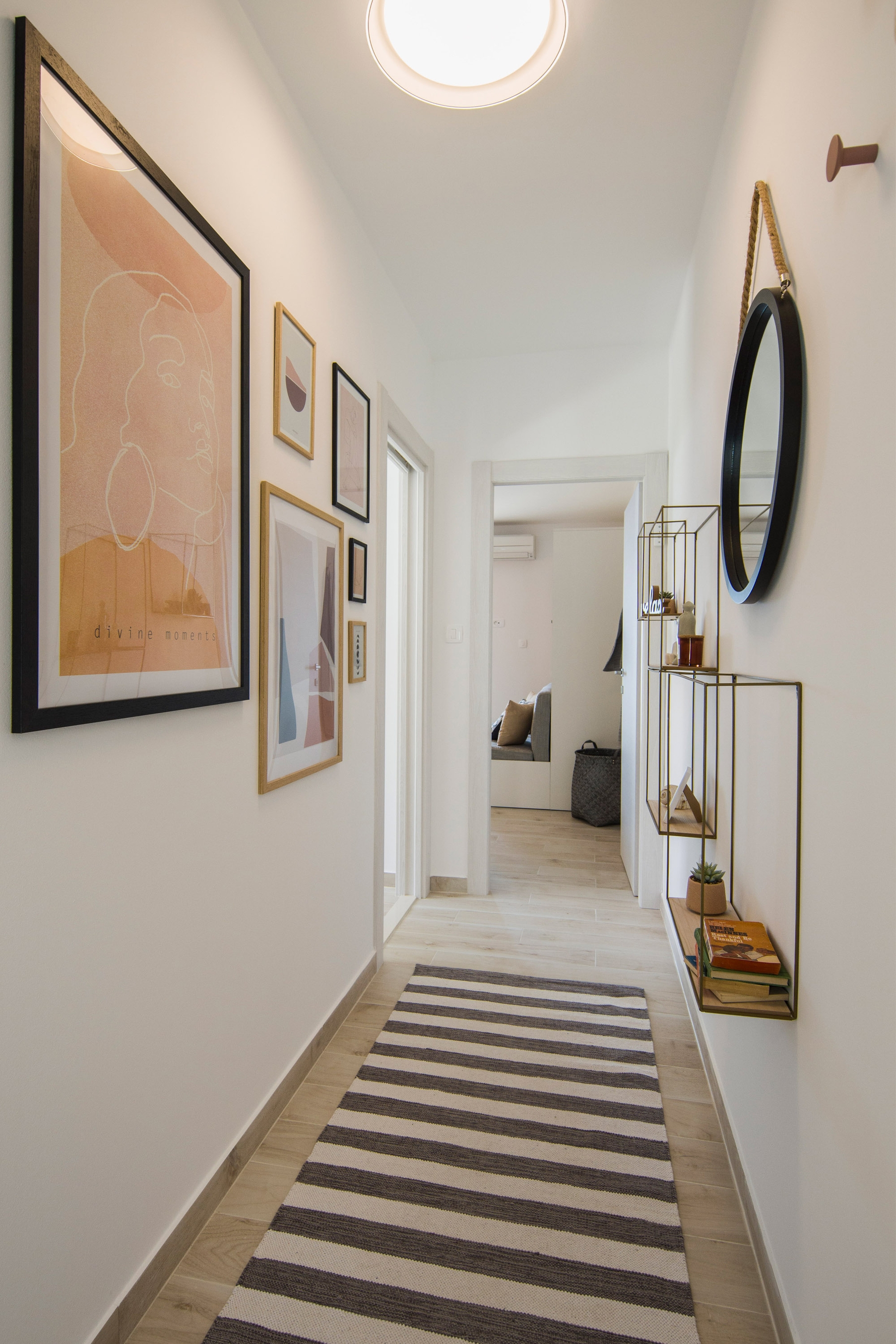 One bedroom apartment near beach Pisak, Omiš  A-b