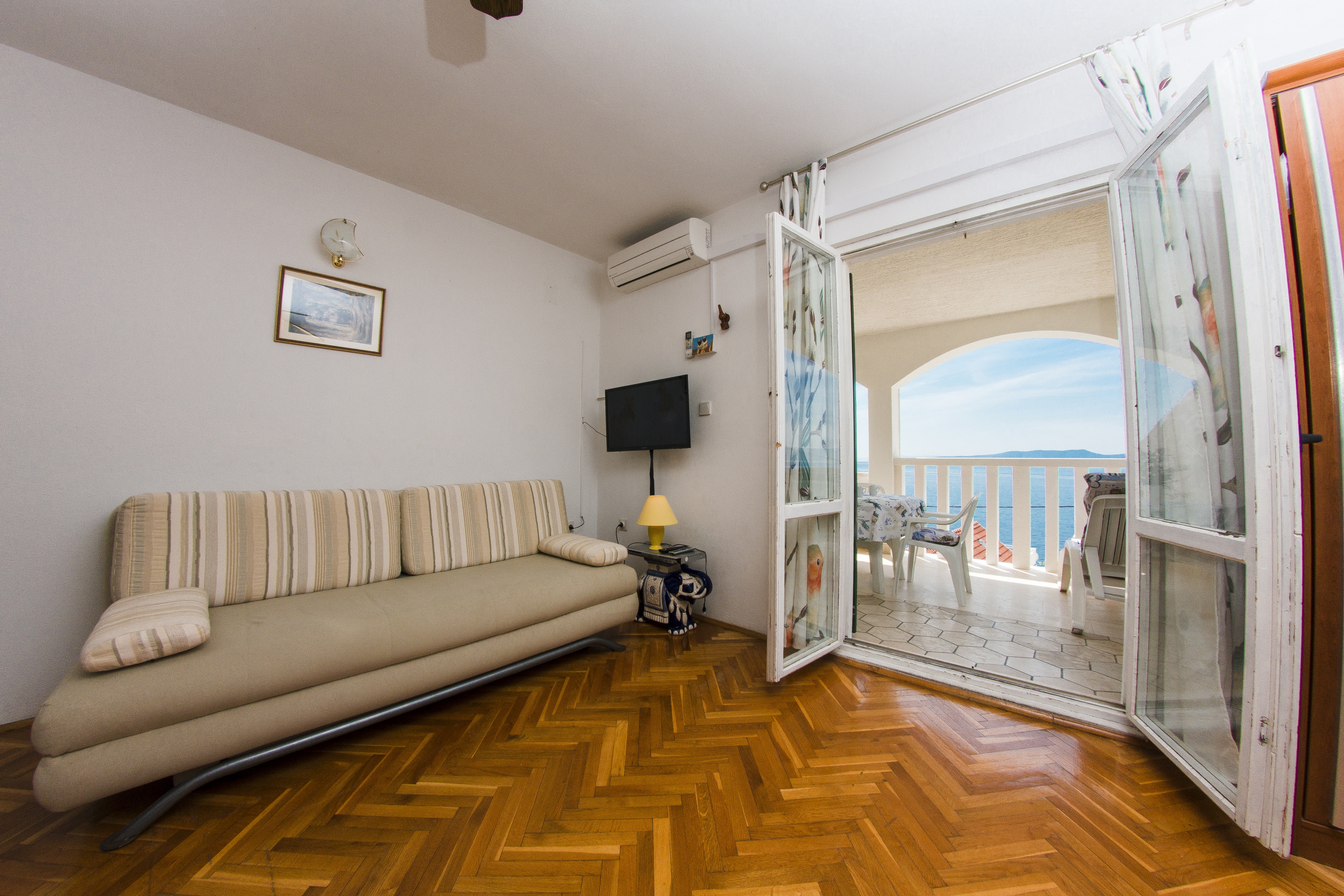 Top Omiš Pisak Top Omiš Pisak