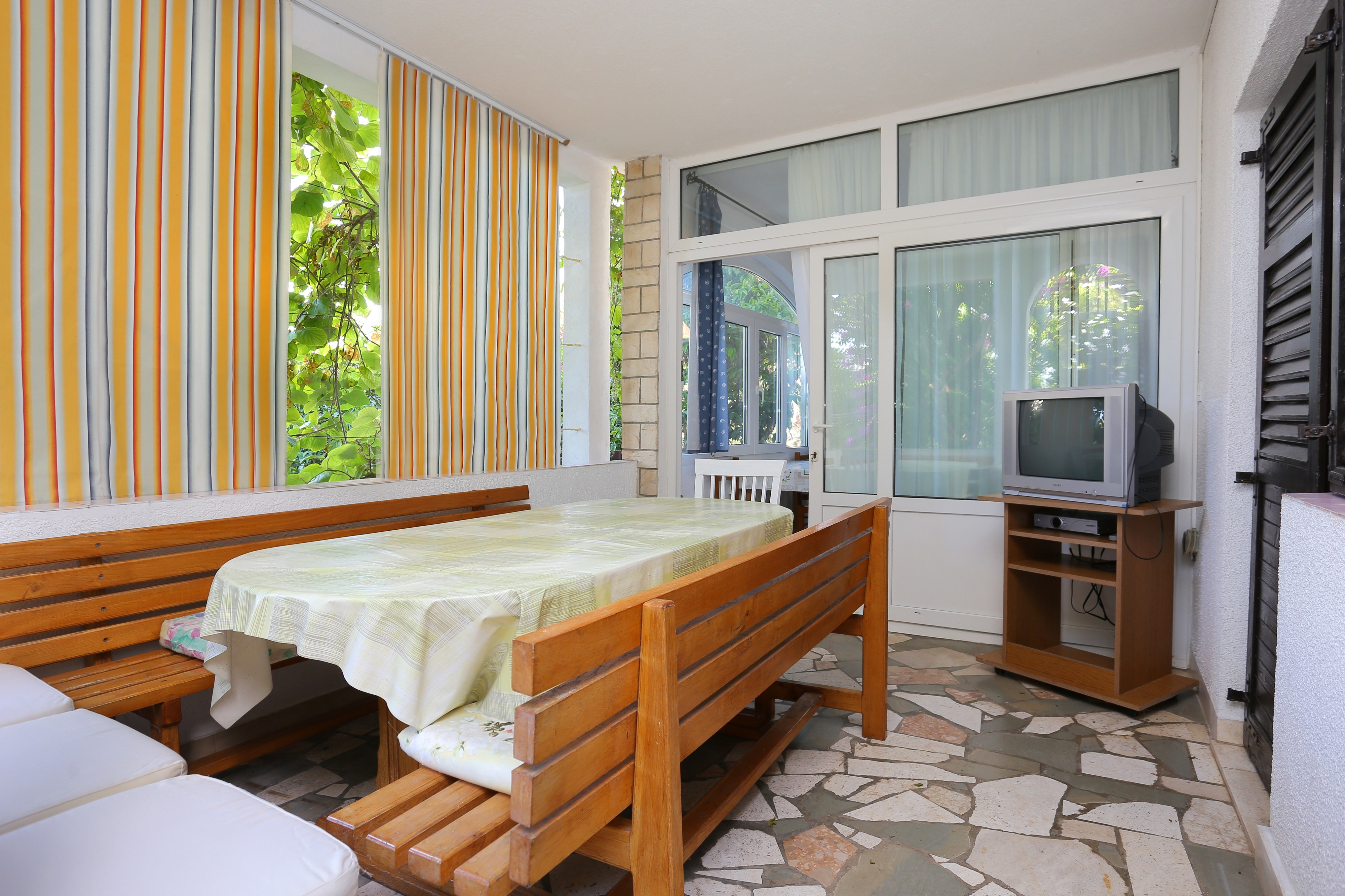 Two bedroom apartment with terrace Okrug Gornji, Čiovo  A-a