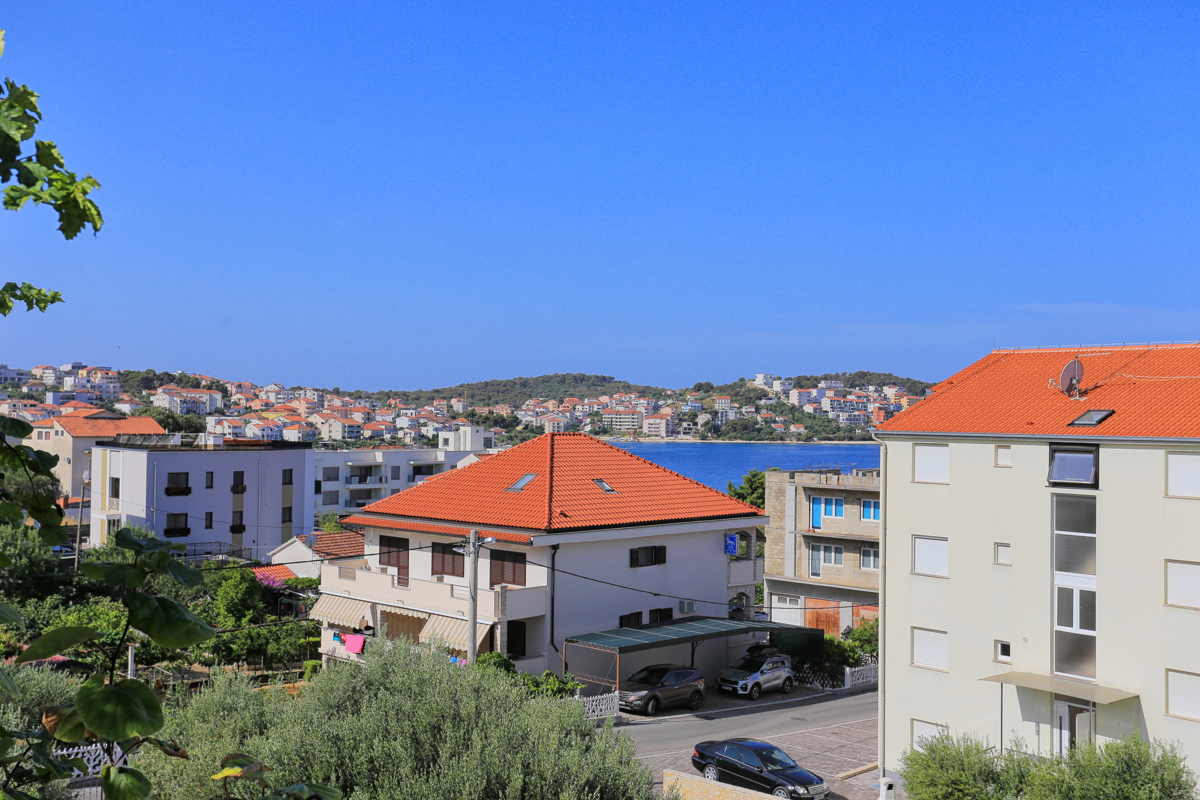 Two bedroom apartment with terrace and sea view Okrug Gornji, Čiovo  A-b