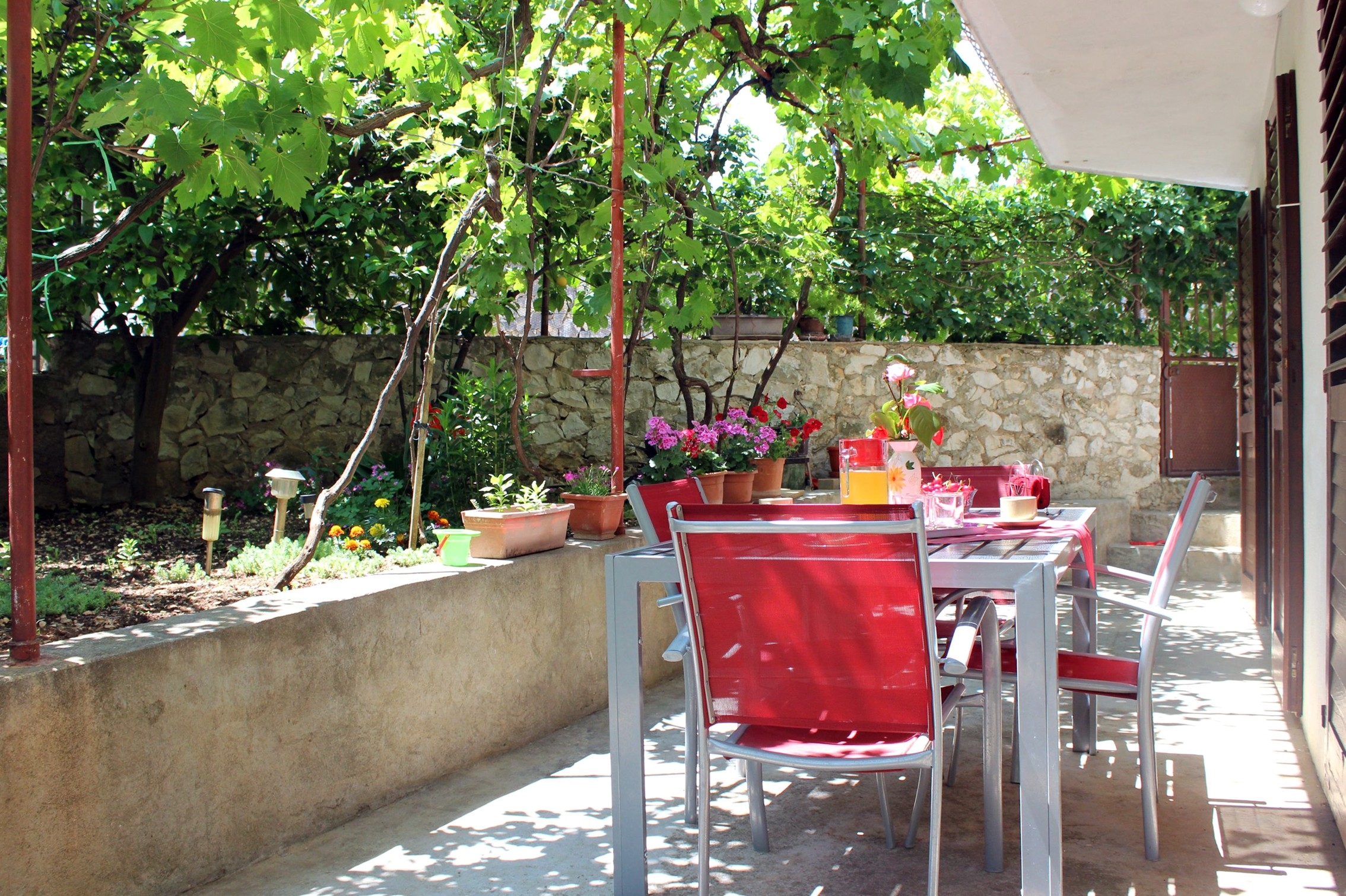 One bedroom apartment with terrace Bušinci, Čiovo  A-a