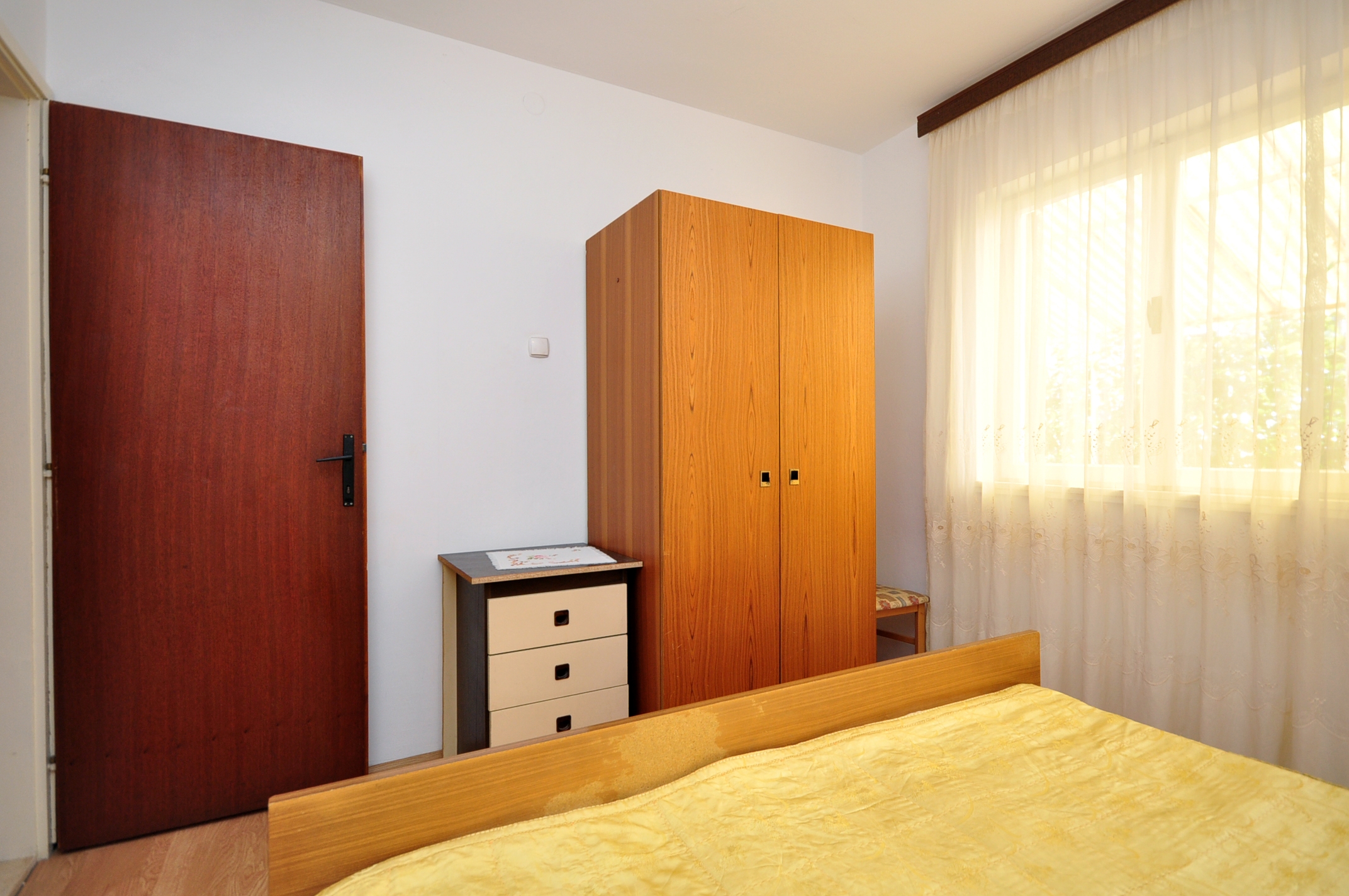 Two bedroom apartment near beach Arbanija, Čiovo  A-b