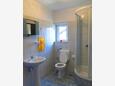 Arbanija, Bathroom in the apartment, WiFi.