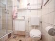 Rogoznica, Bathroom in the apartment, (pet friendly) and WiFi.