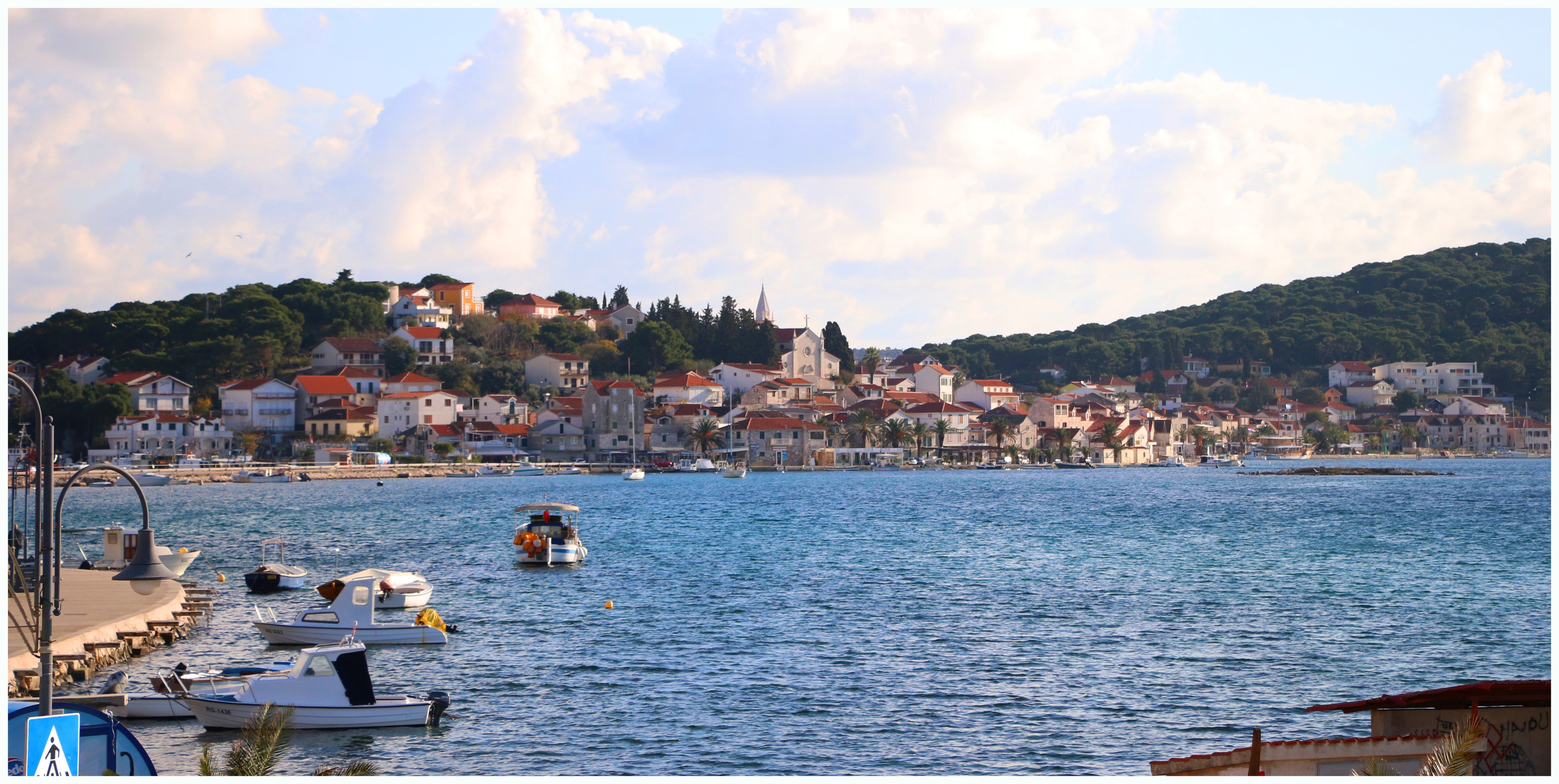 Two bedroom apartment with terrace and sea view Rogoznica  A-a
