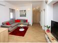 Living room Rogoznica, Living room in the apartment, air condition available and WiFi.