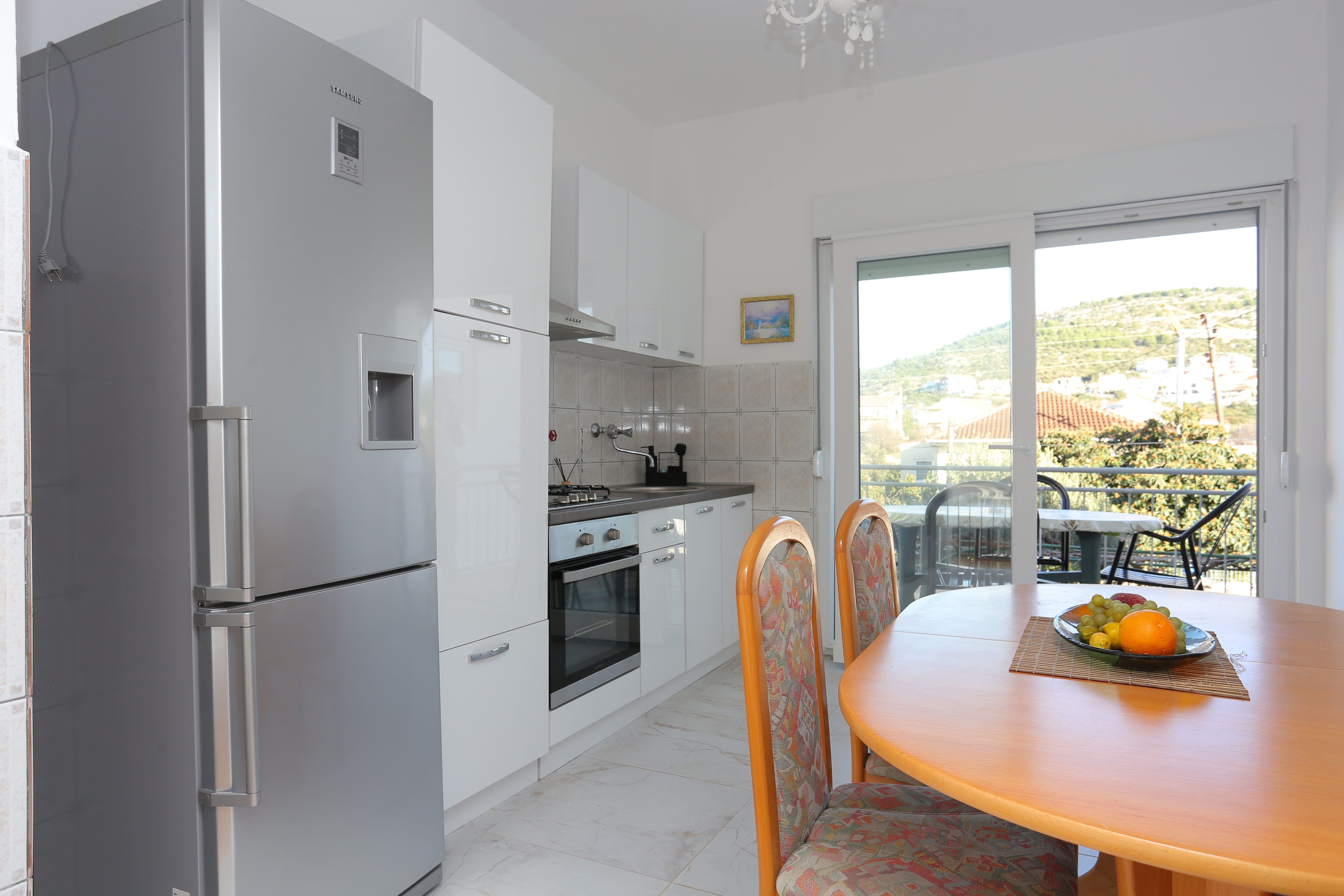 Studio flat with terrace Marina, Trogir (AS-1093-a) Studio flat with terrace Marina, Trogir (AS-1093-a)