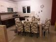 Dining room 1 Makarska, Dining room 1 in the house, (pet friendly) and WiFi.