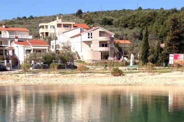 Property Mala Lamjana, Ugljan, Property 11019 - Apartments near sea with pebble beach.