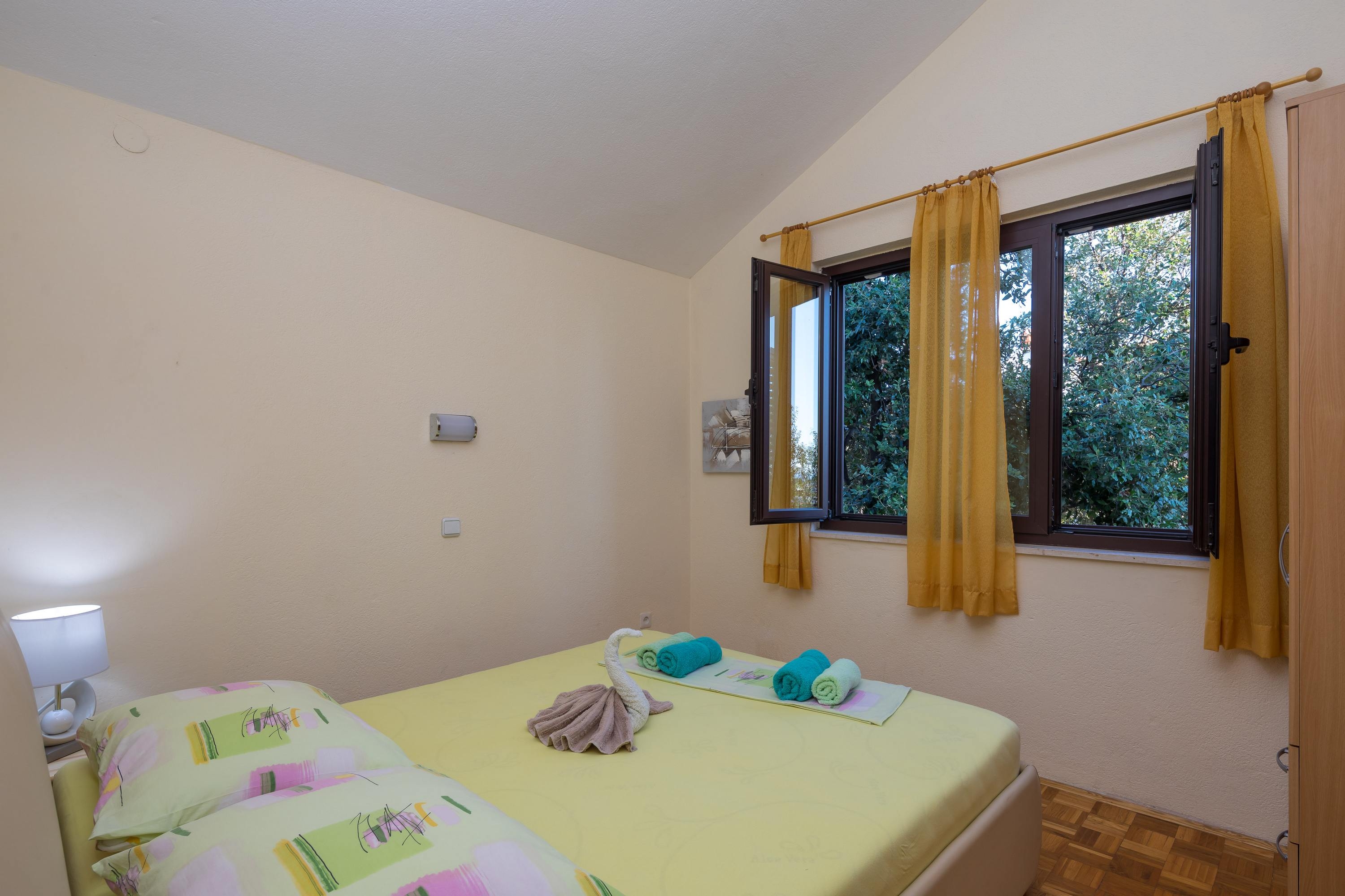 Three bedroom house with terrace and sea view Kanica, Rogoznica  K