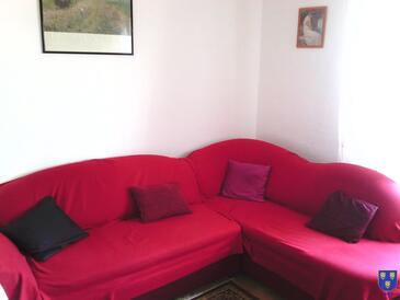 Living room Kaštel Štafilić, Living room in the apartment, dostupna klima i WIFI.
