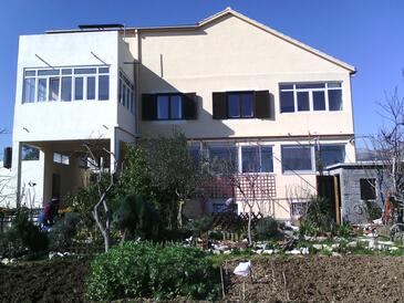 Property Kaštel Štafilić, Kaštela, Property 11022 - Apartments with pebble beach.