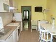 Salle à manger Mali Lošinj, Salle à manger dans l’hébergement en type apartment, animaux acceptés et WiFi.