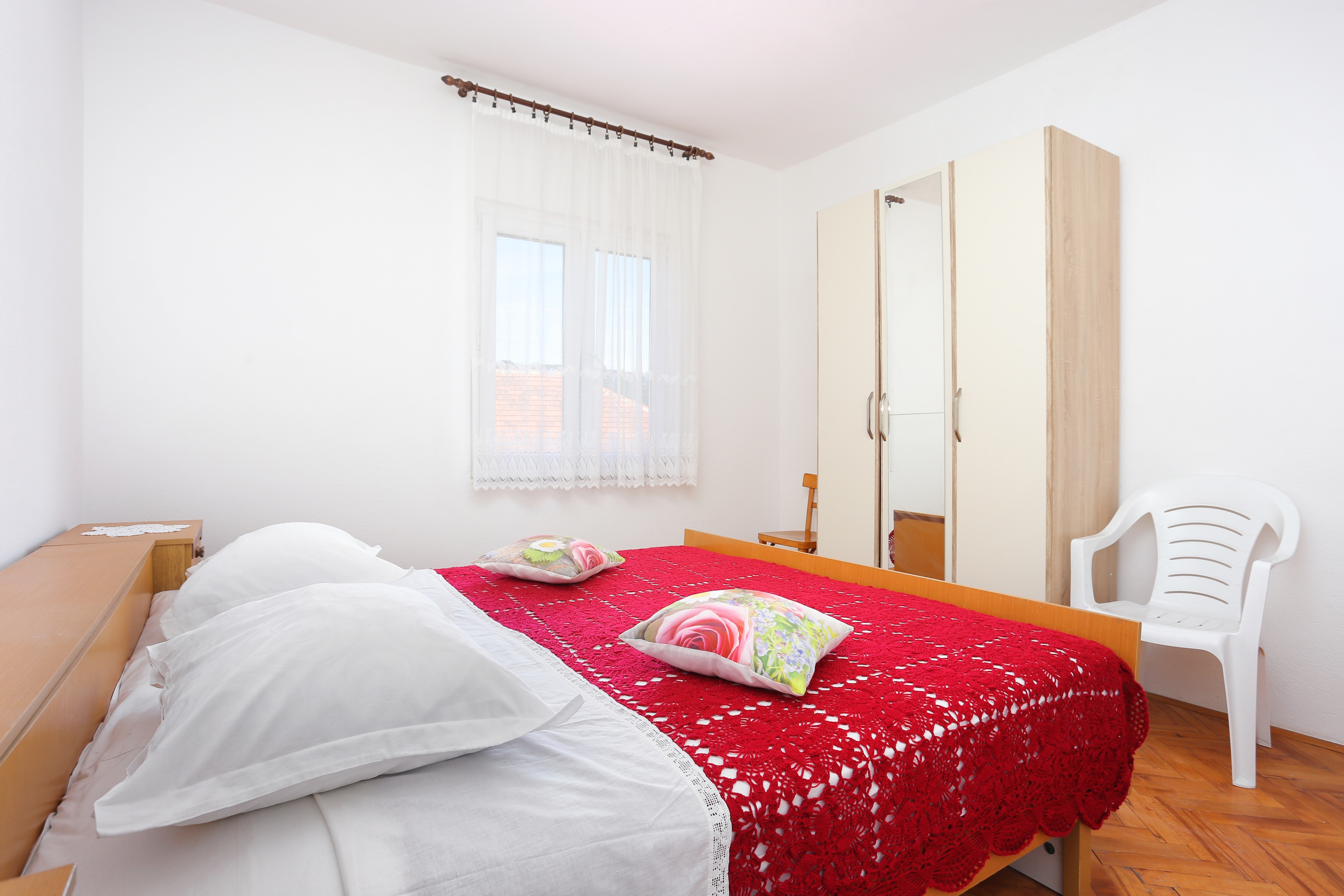 Two bedroom apartment with air-conditioning Vinišće, Trogir  A-a