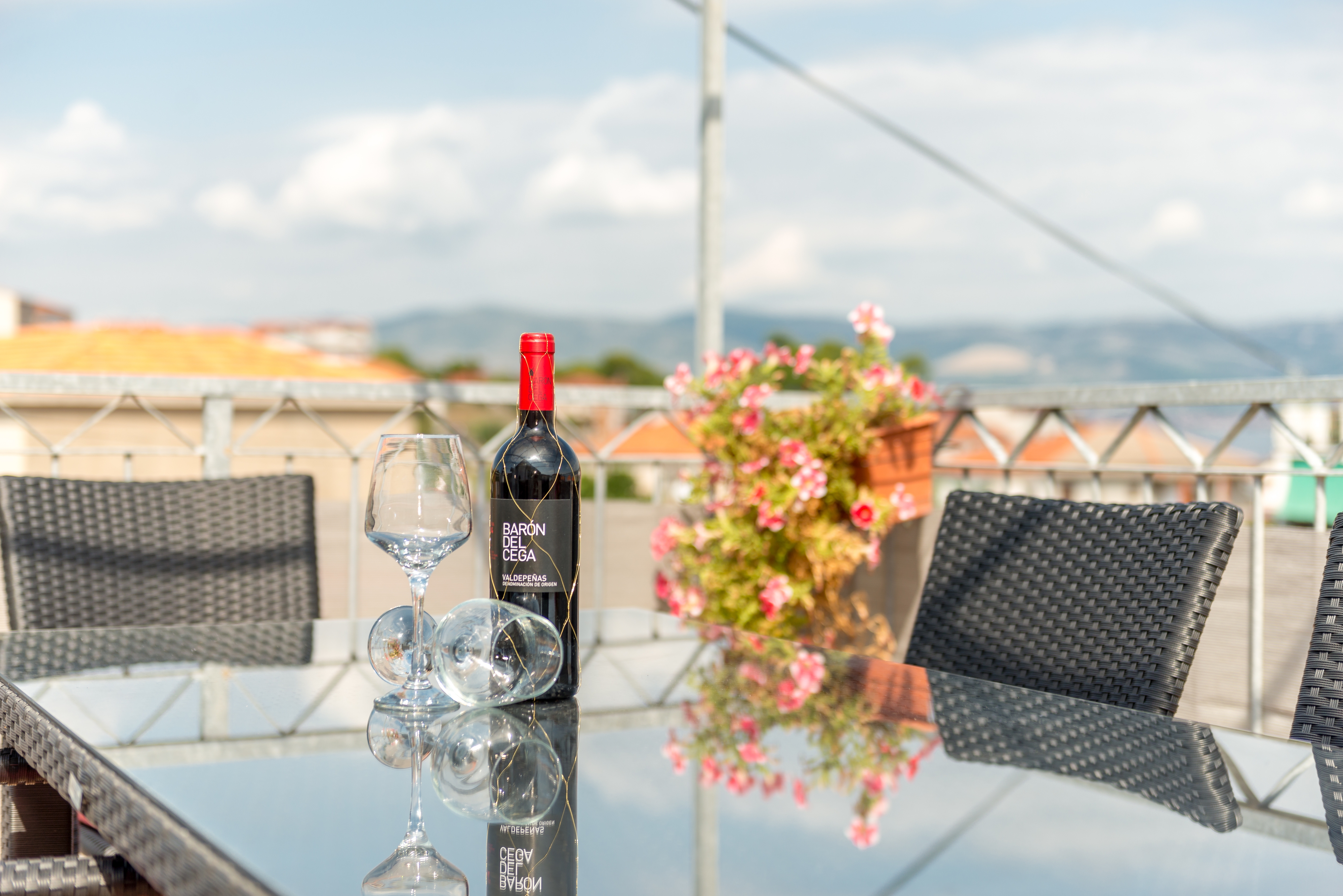 Two bedroom apartment with terrace and sea view Slatine, Čiovo (A-11047-a)