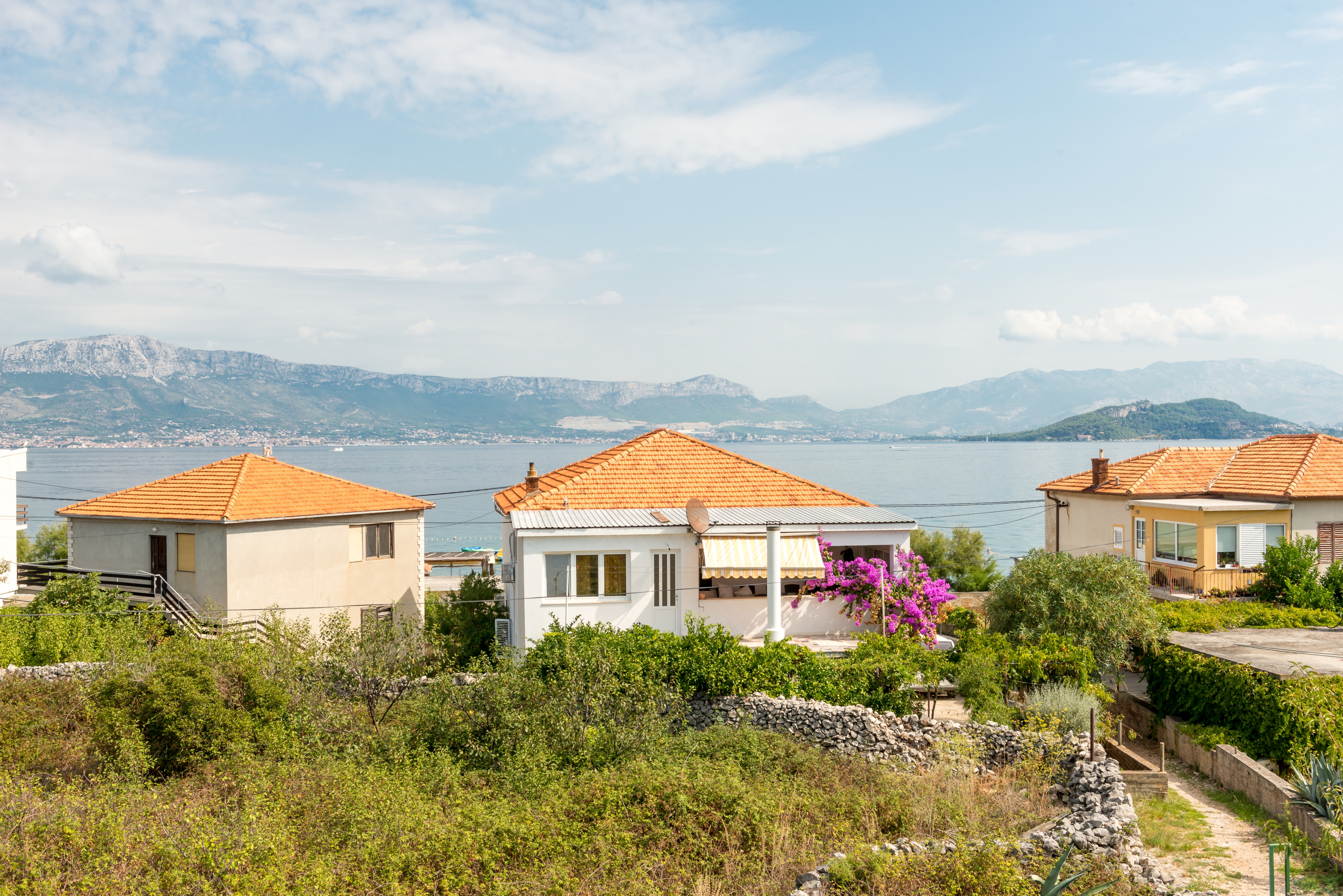 Two bedroom apartment with terrace and sea view Slatine, Čiovo  A-a