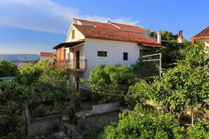 Apartmaji s parkingom Okrug Gornji, Čiovo - 1107