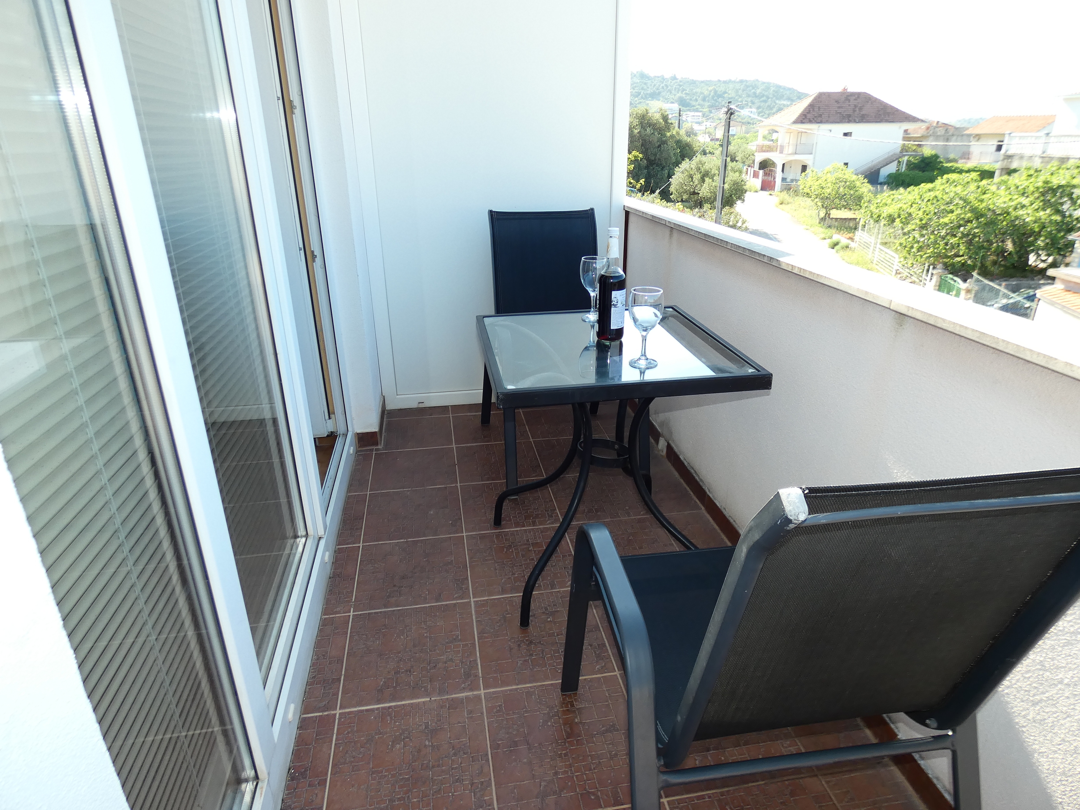 One bedroom apartment with balcony Vinišće, Trogir  A-b