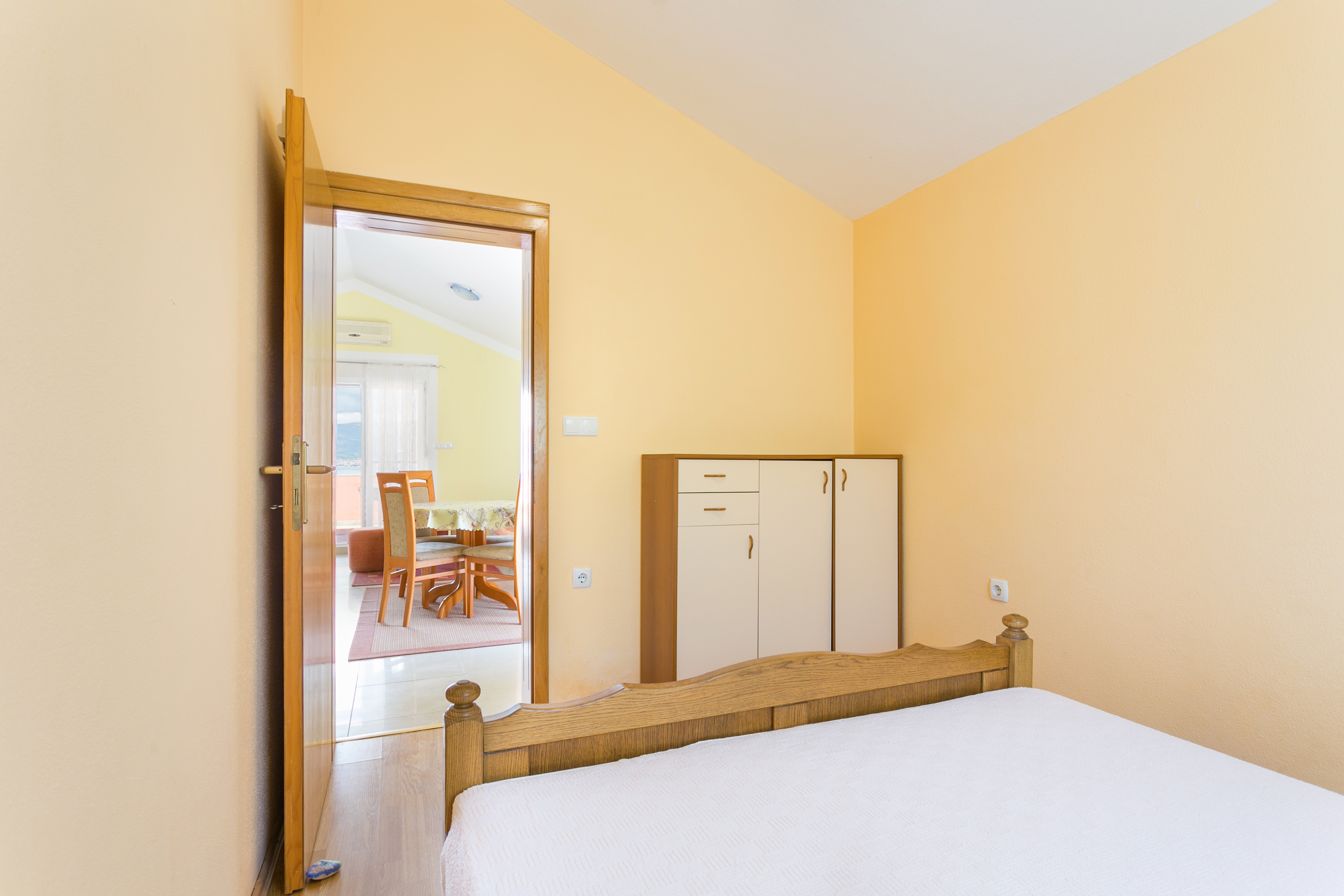 Two bedroom apartment with terrace and sea view Slatine, Čiovo  A-a