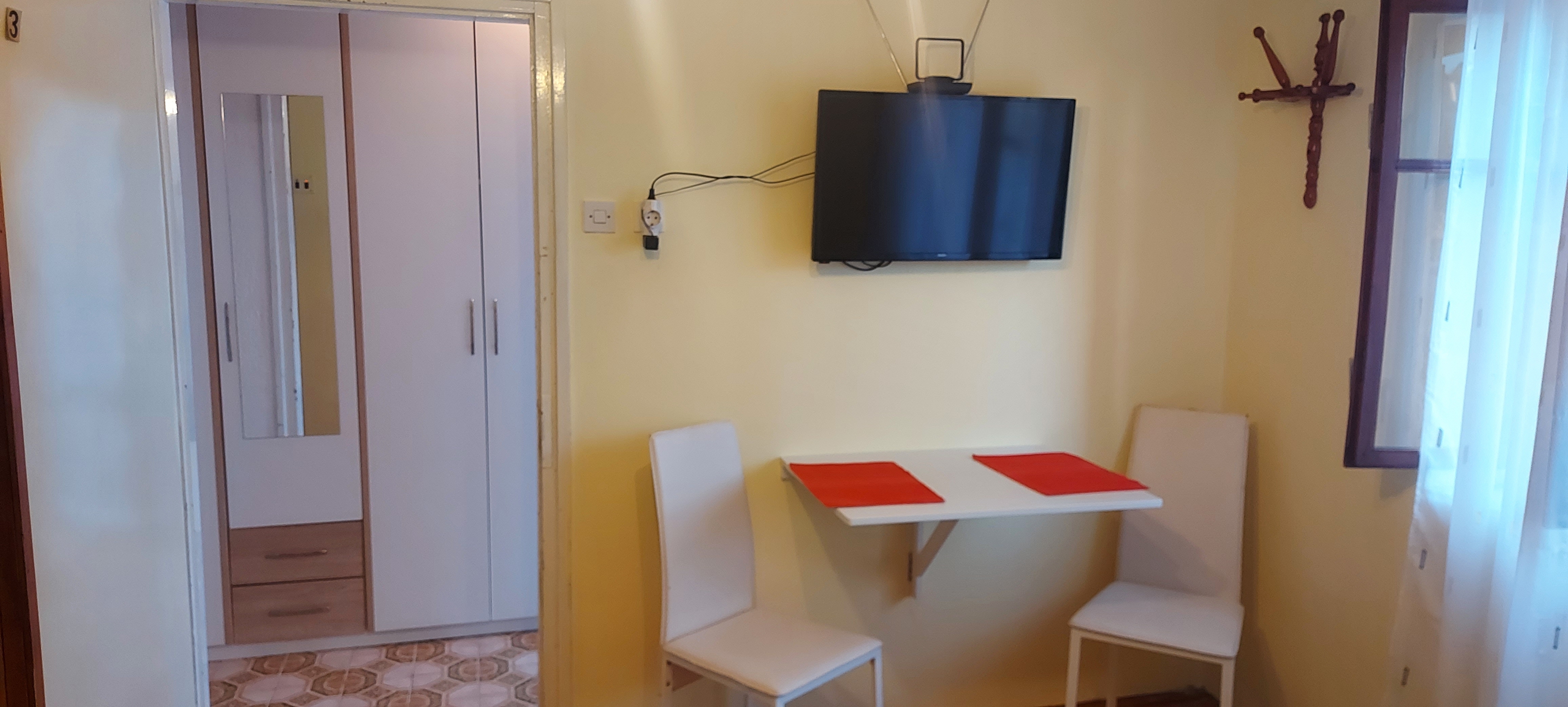 Room (pet friendly) Selce, Crikvenica (S-11133-a) Room (pet friendly) Selce, Crikvenica (S-11133-a)