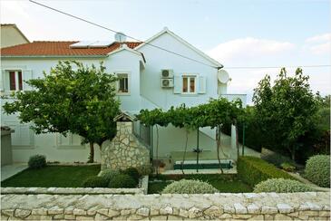 Property Supetar, Brač, Property 11147 - Apartments with pebble beach.
