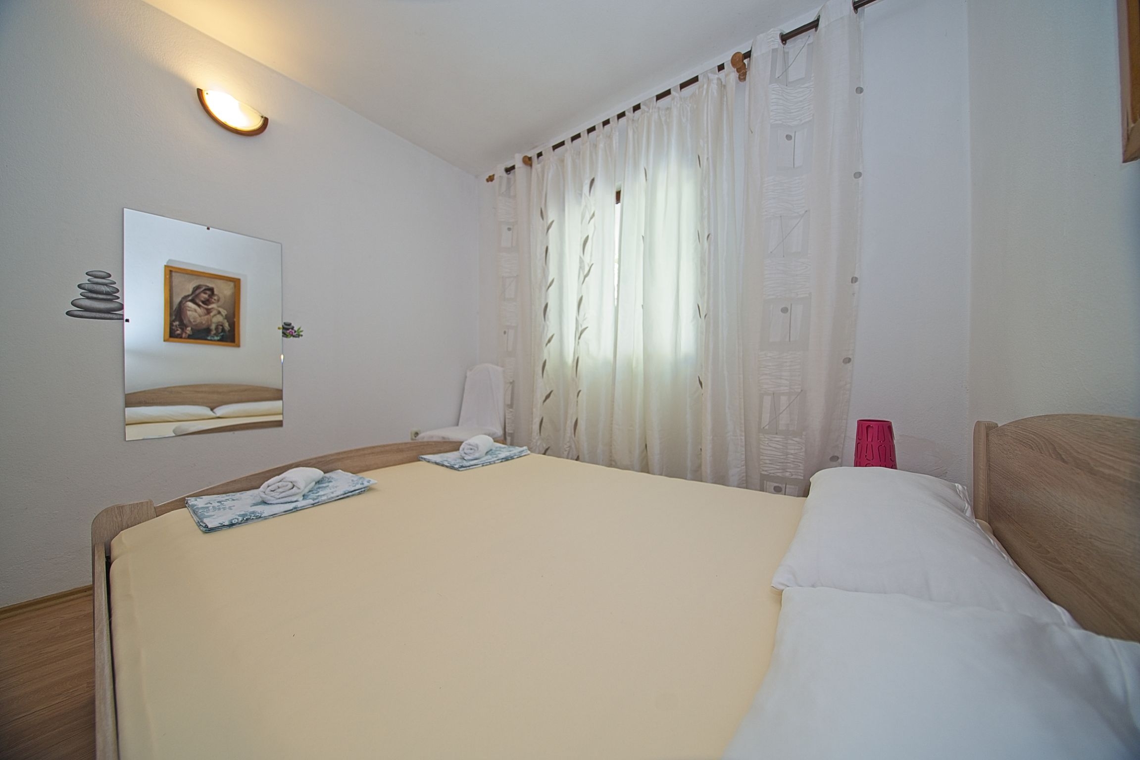 Two bedroom apartment with terrace and sea view Postira, Brač  A-a