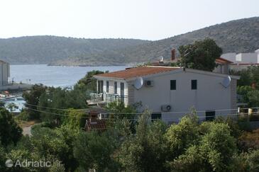 Property Kanica, Rogoznica, Property 1118 - Apartments near sea with pebble beach.