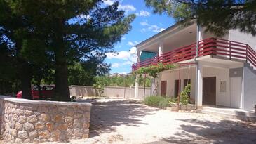 Objekt Seline, Paklenica, Objekt 11197 - Apartmaji v bližini morja s prodnato plažo.