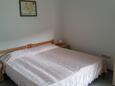 Bedroom 1 Stomorska, Bedroom 1 in the apartment, (pet friendly) and WiFi.