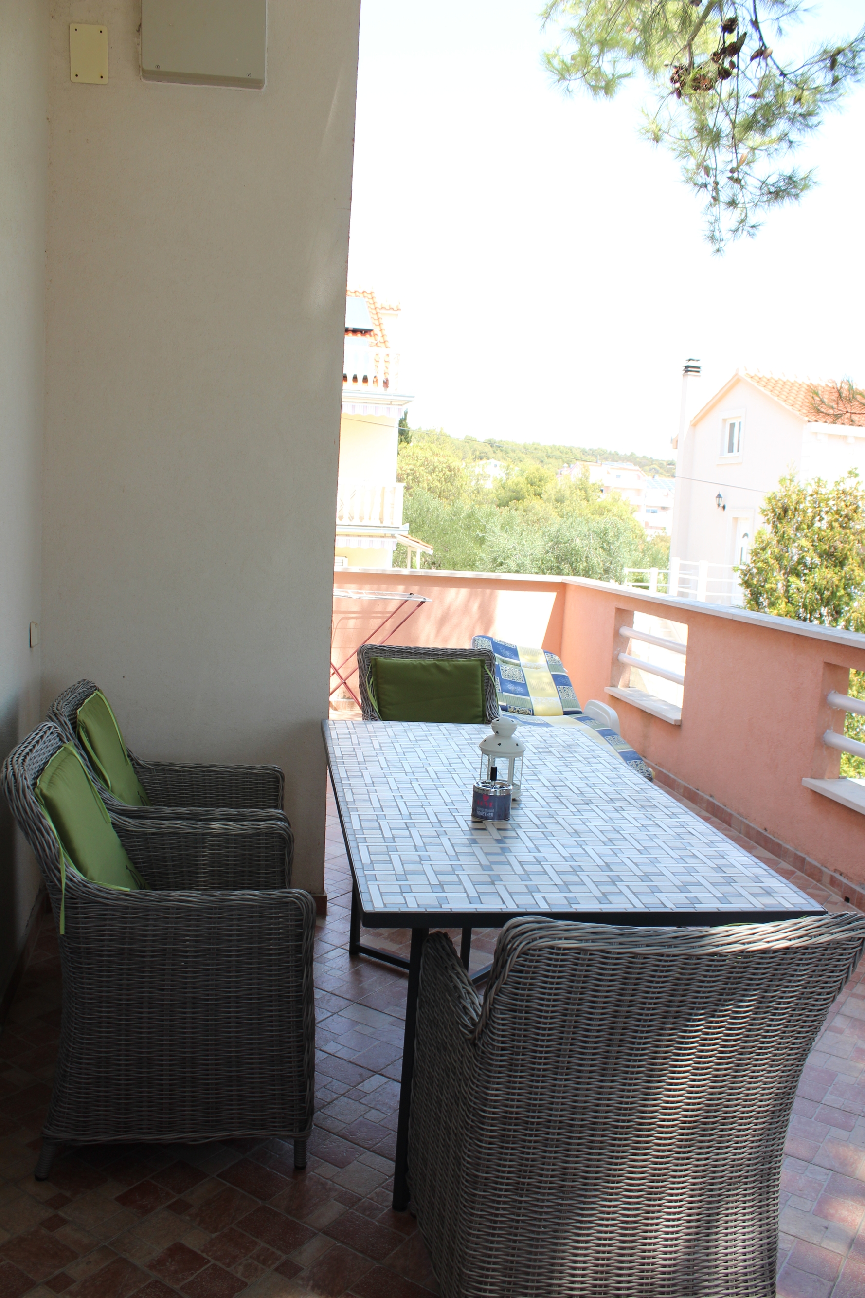One bedroom apartment with terrace Mavarštica, Čiovo  A-a