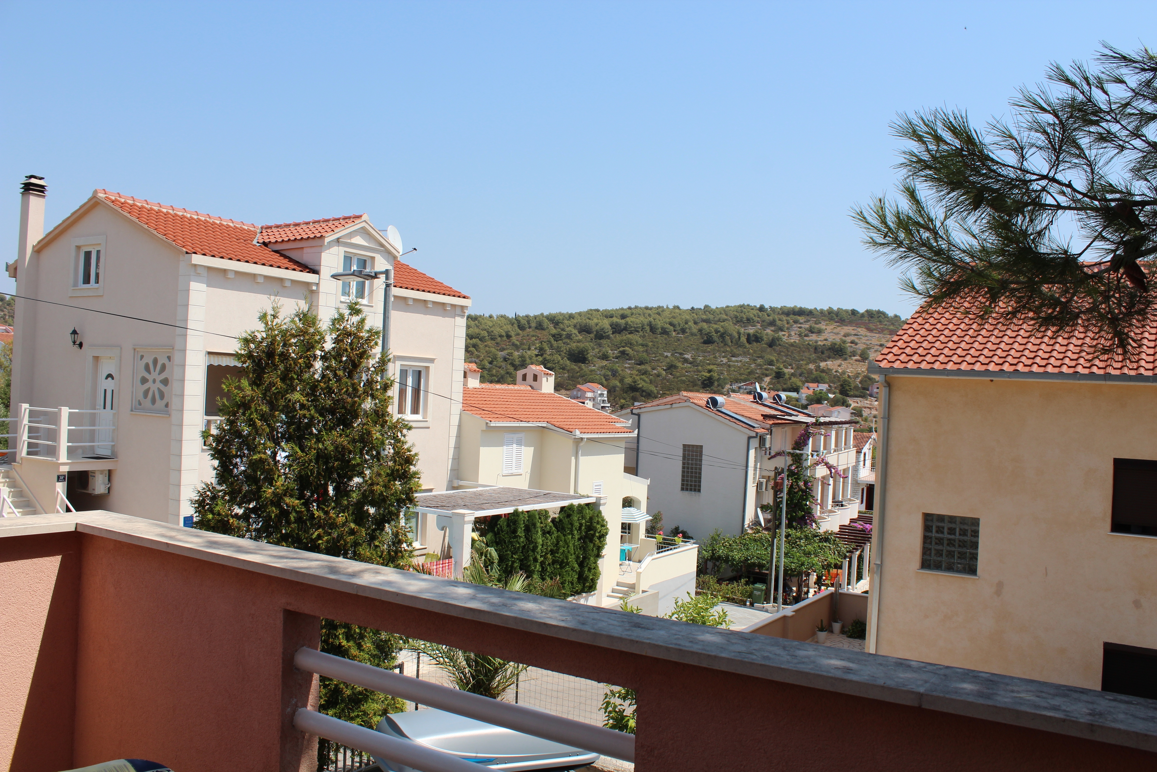 One bedroom apartment with terrace Mavarštica, Čiovo  A-a