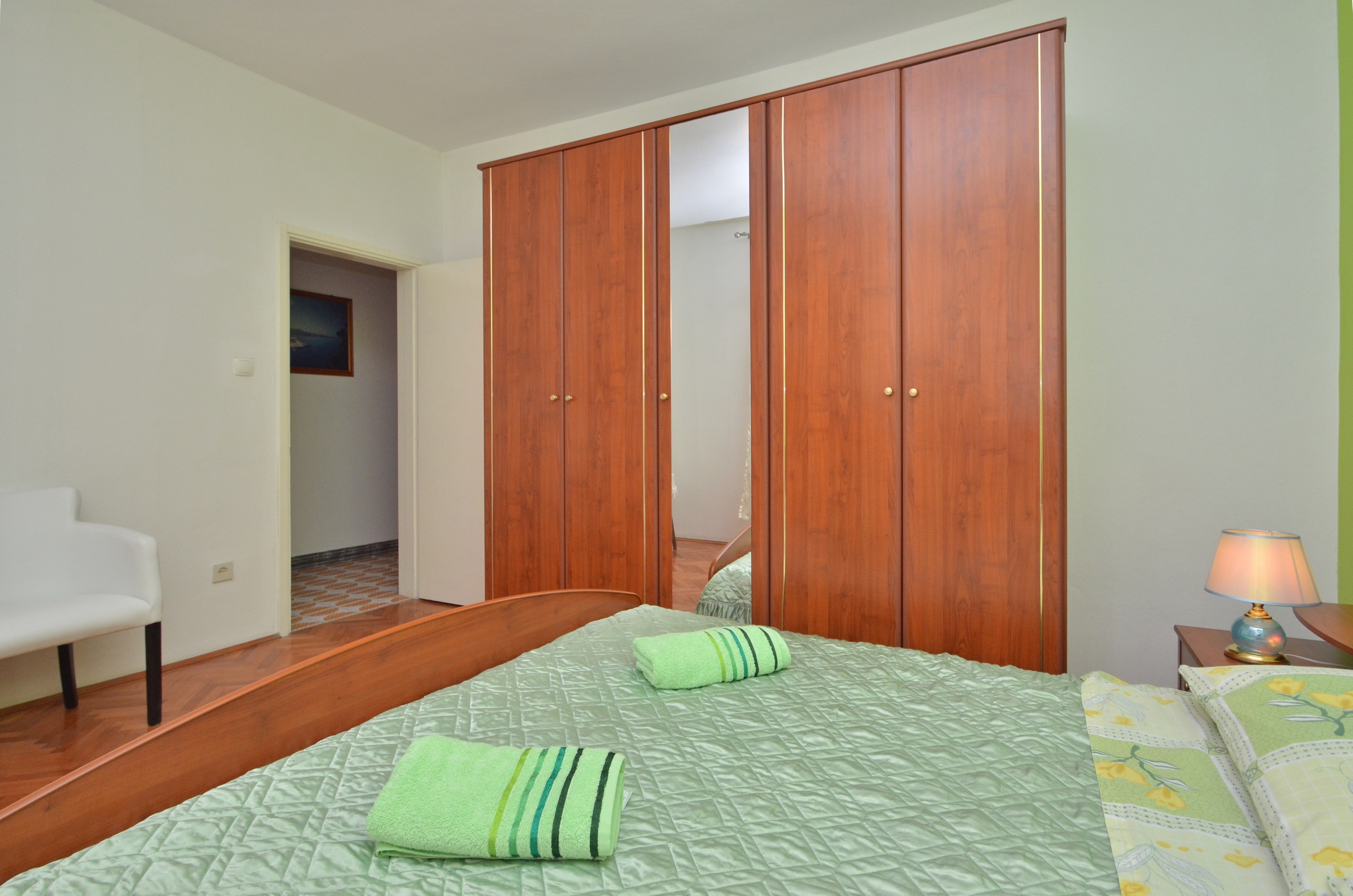 Two bedroom apartment with terrace and sea view Zavalatica, Korčula  A-a