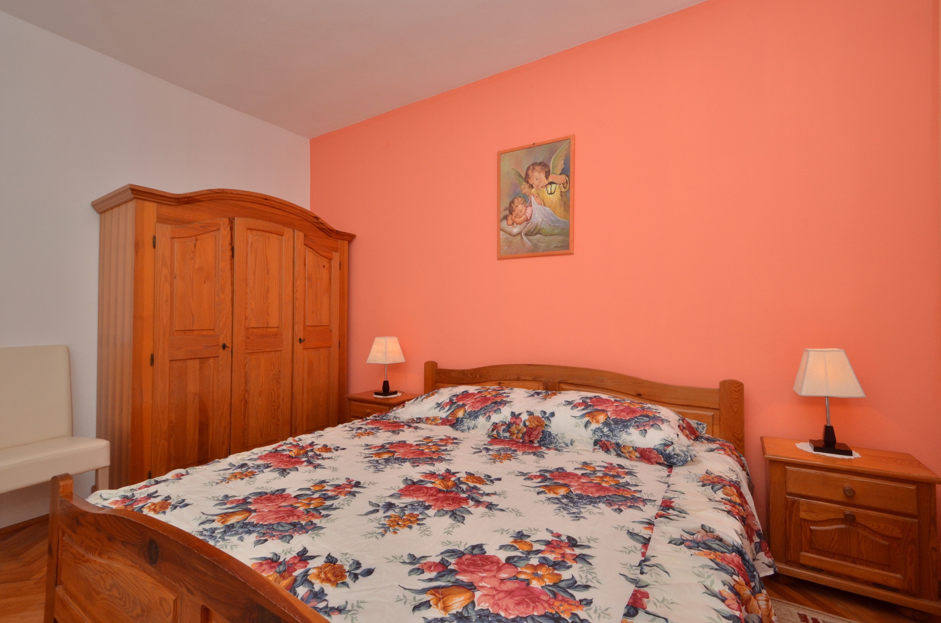 Two bedroom apartment with terrace and sea view Zavalatica, Korčula  A-b
