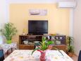 Zavalatica, Гостиная в размещении типа apartment, доступный кондиционер и WiFi.