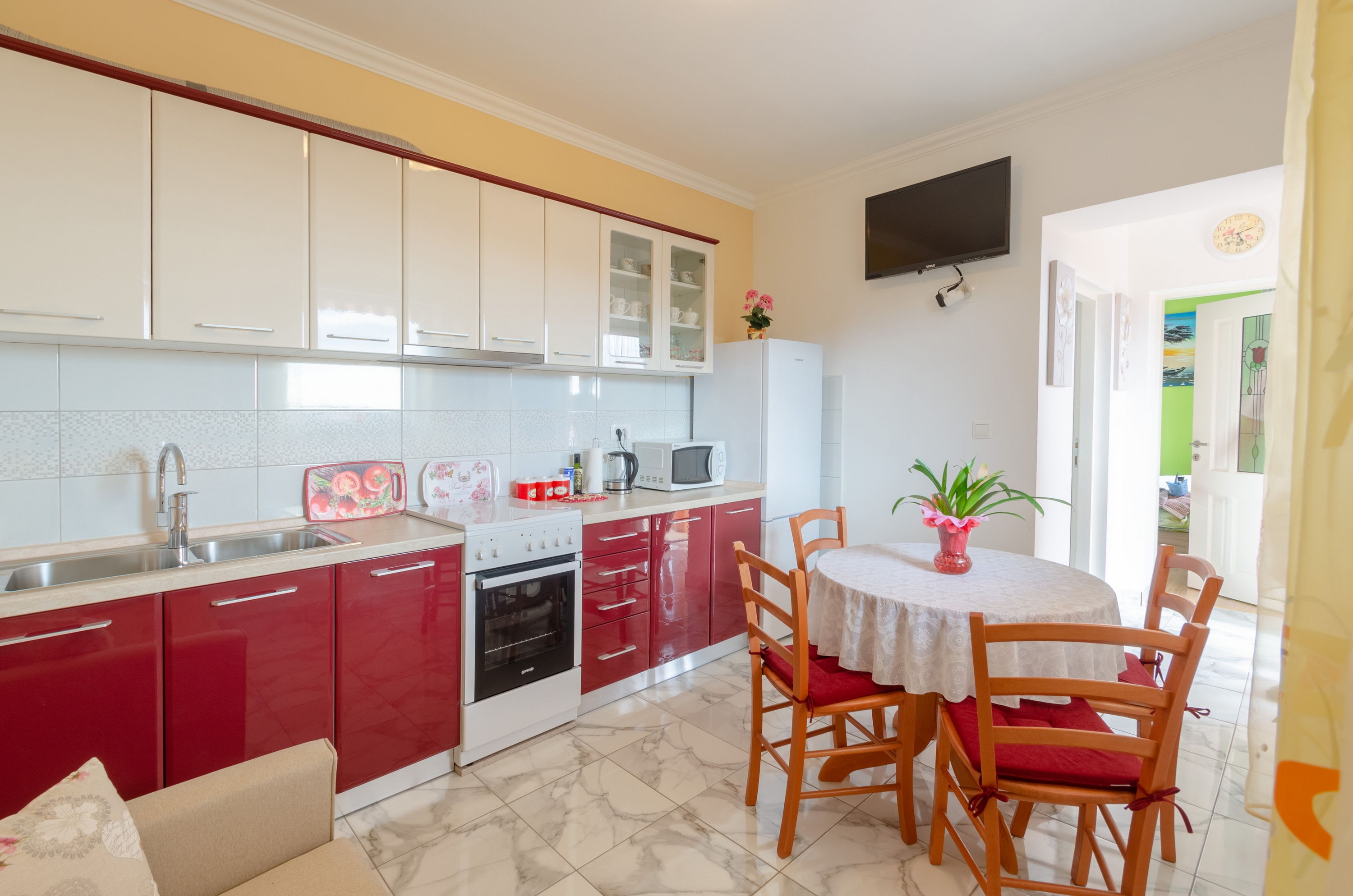 One bedroom apartment with terrace and sea view Zavalatica, Korčula  A-c