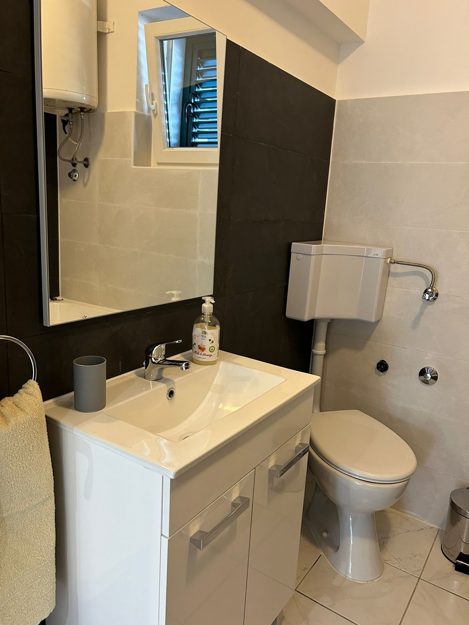 Four bedroom apartment near beach Arbanija, Čiovo  A-a