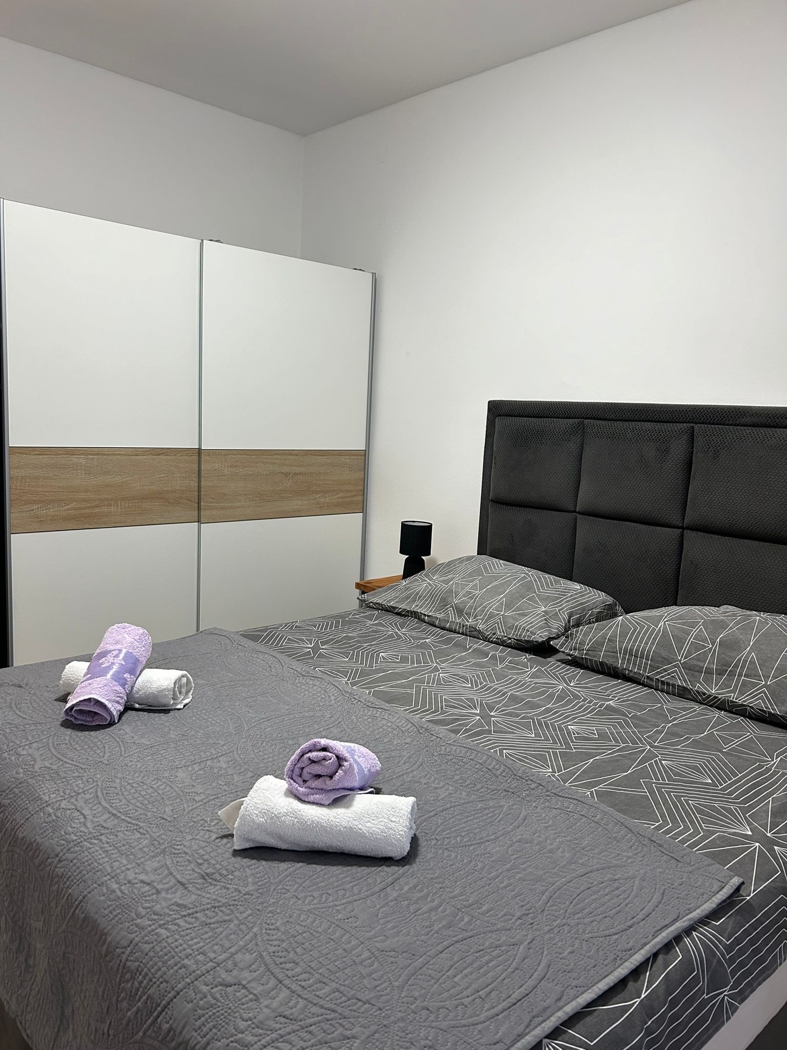 Four bedroom apartment near beach Arbanija, Čiovo  A-a