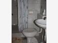 Bathroom Mandre, Bathroom in the apartment.