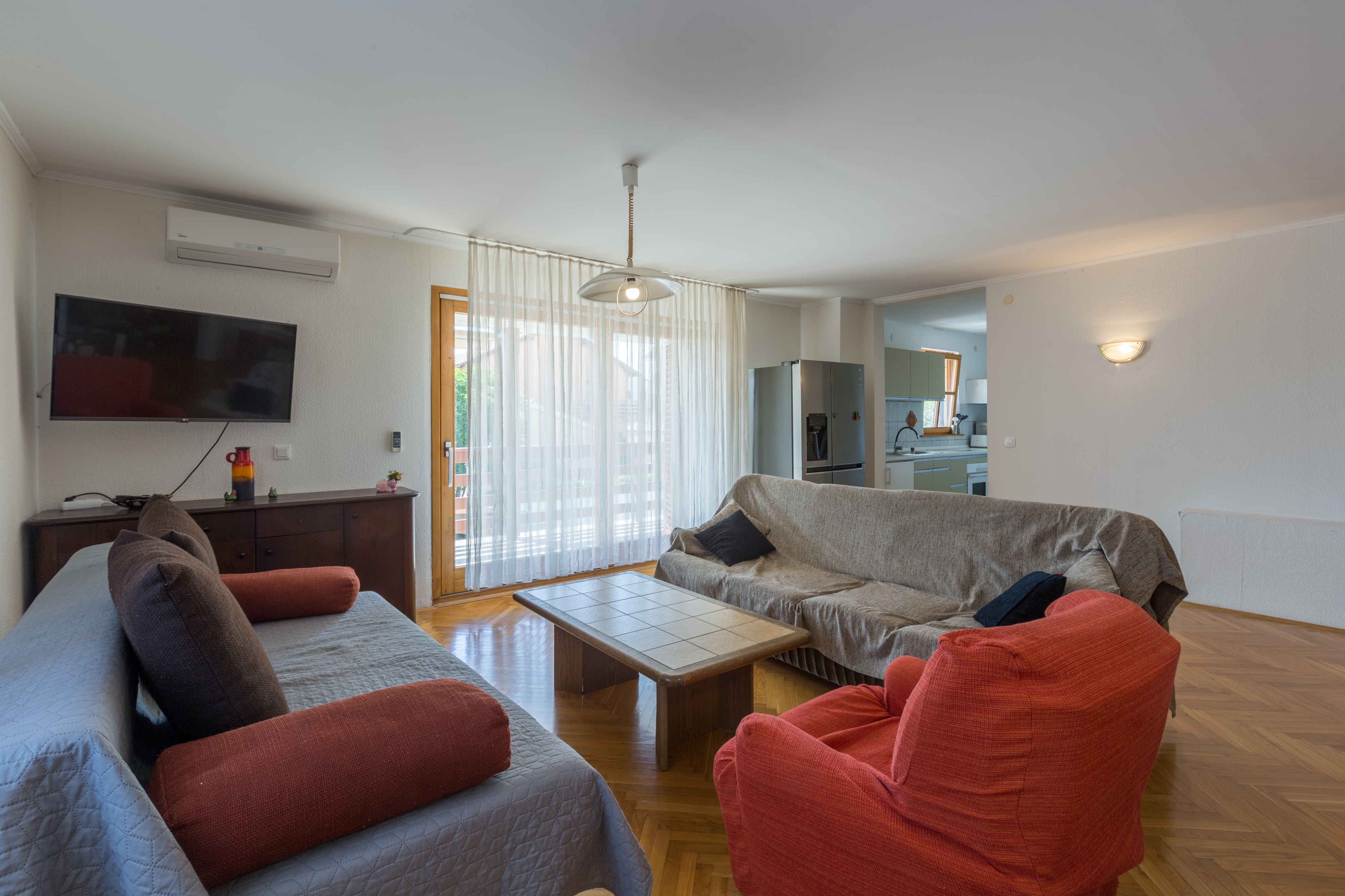 Three bedroom apartment with terrace Novigrad  A-b