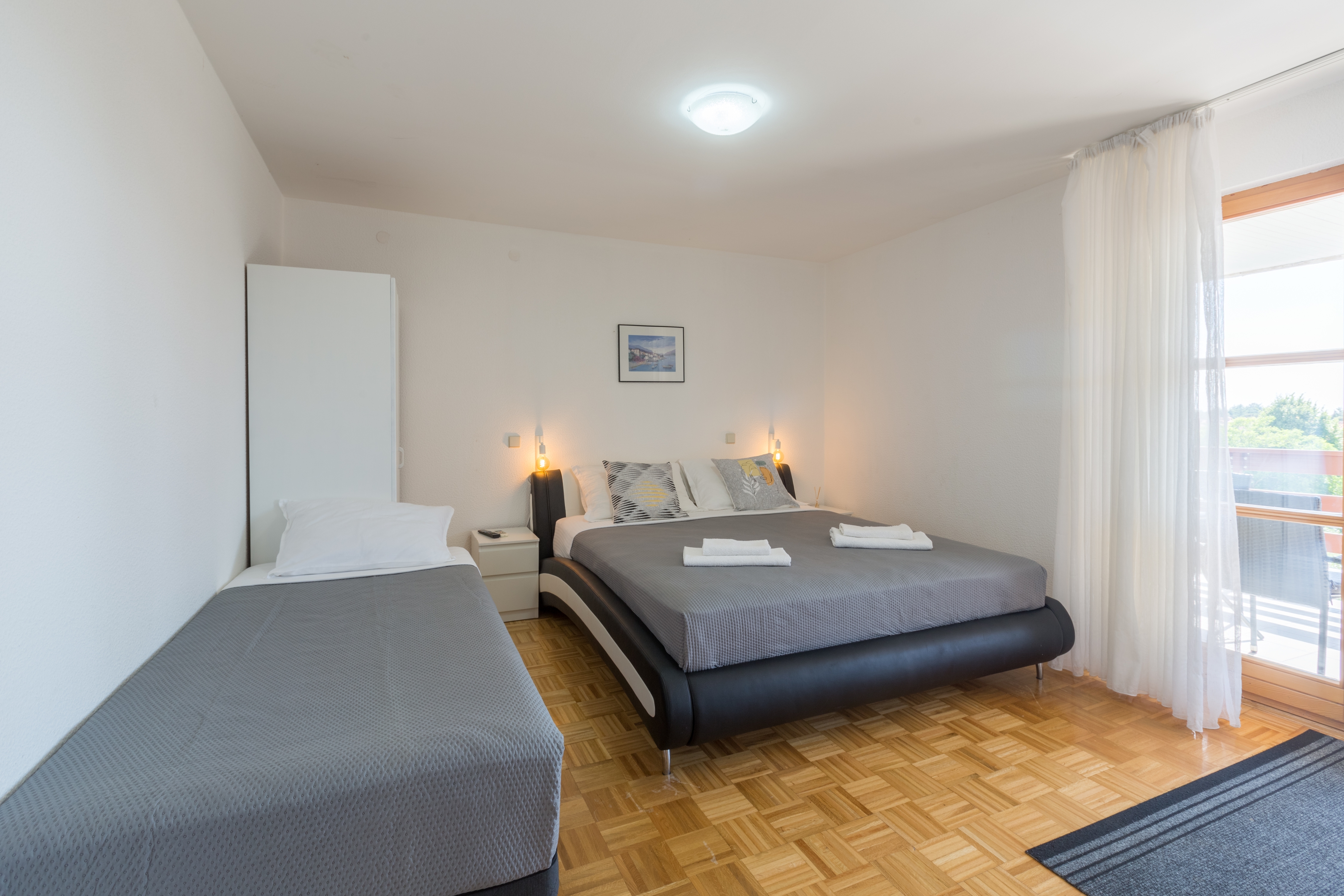 Studio flat with terrace Novigrad  AS-b