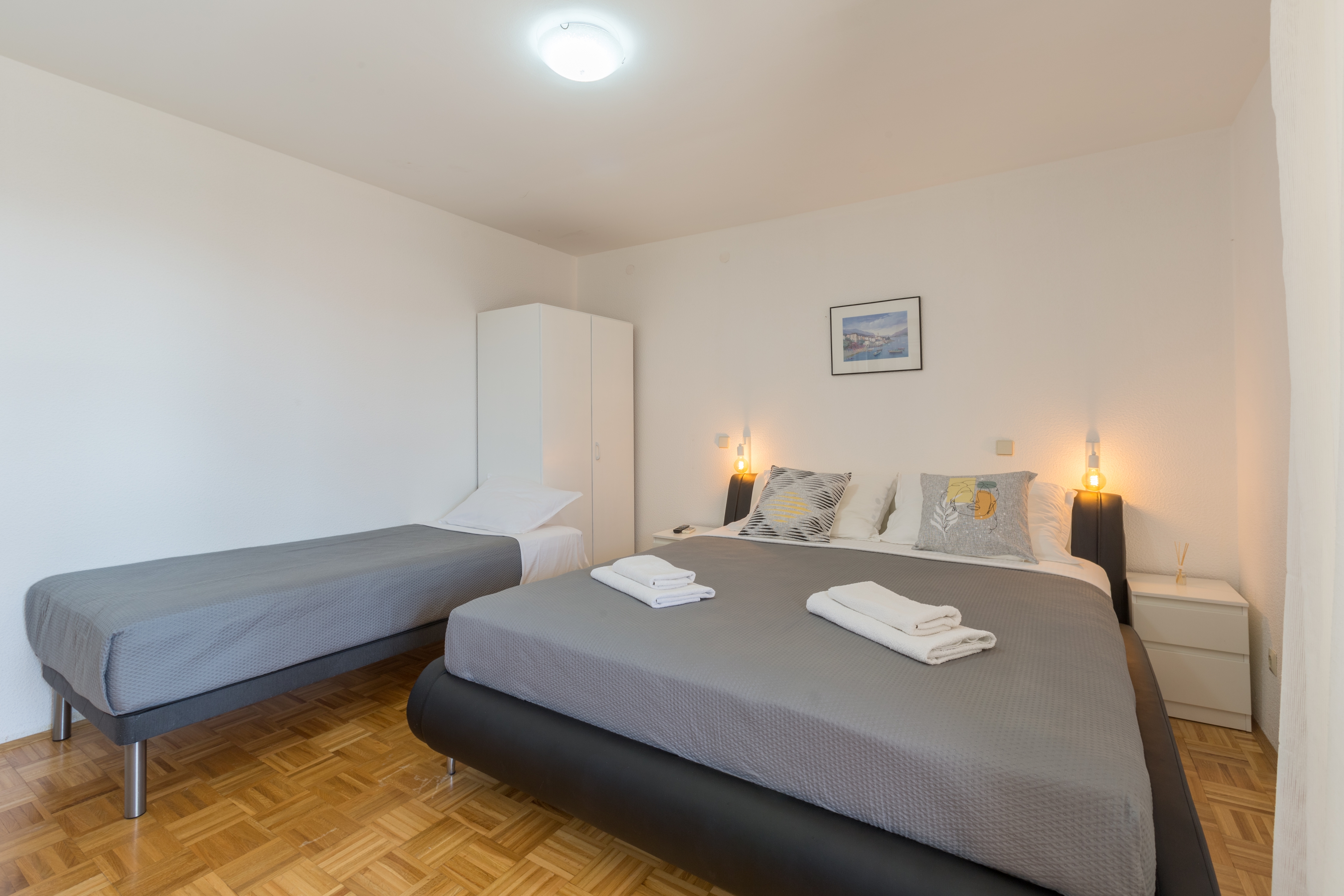 Studio flat with terrace Novigrad  AS-b