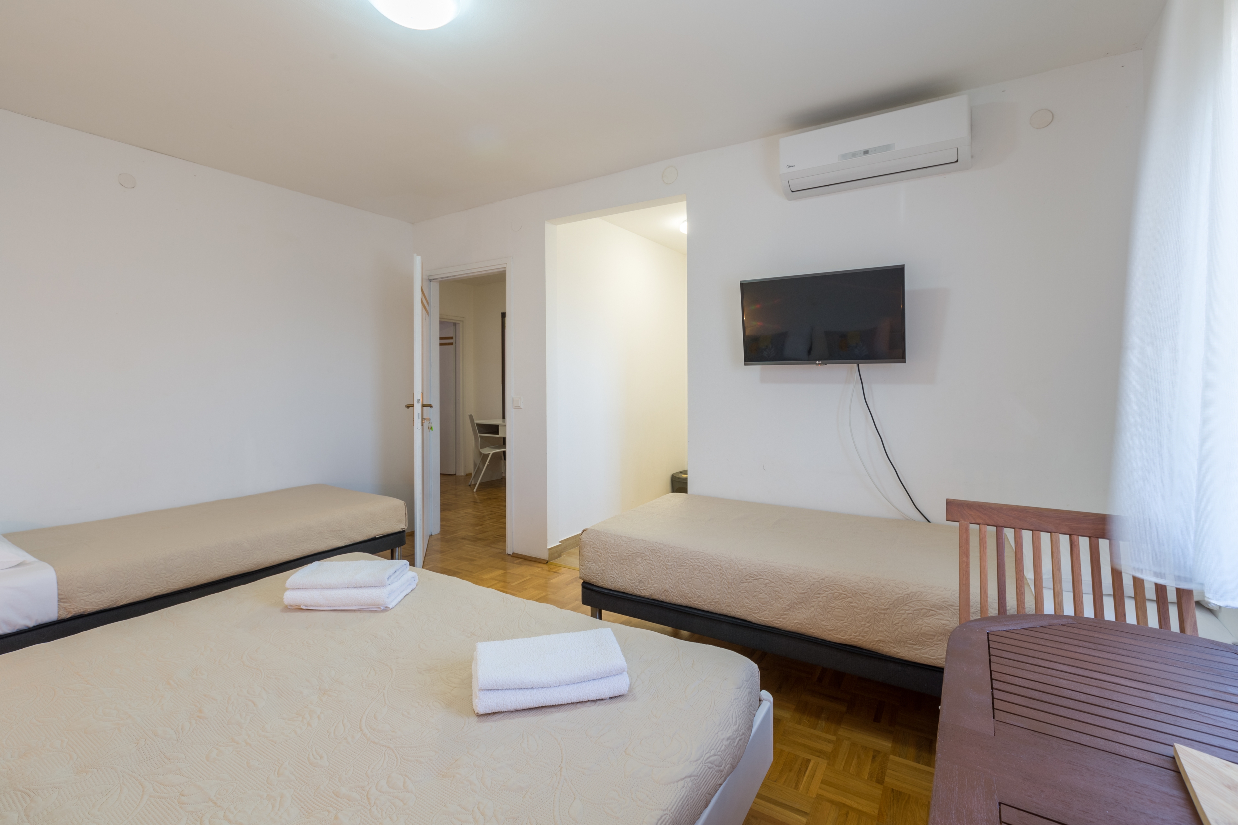 Studio flat with air-conditioning Novigrad  AS-c
