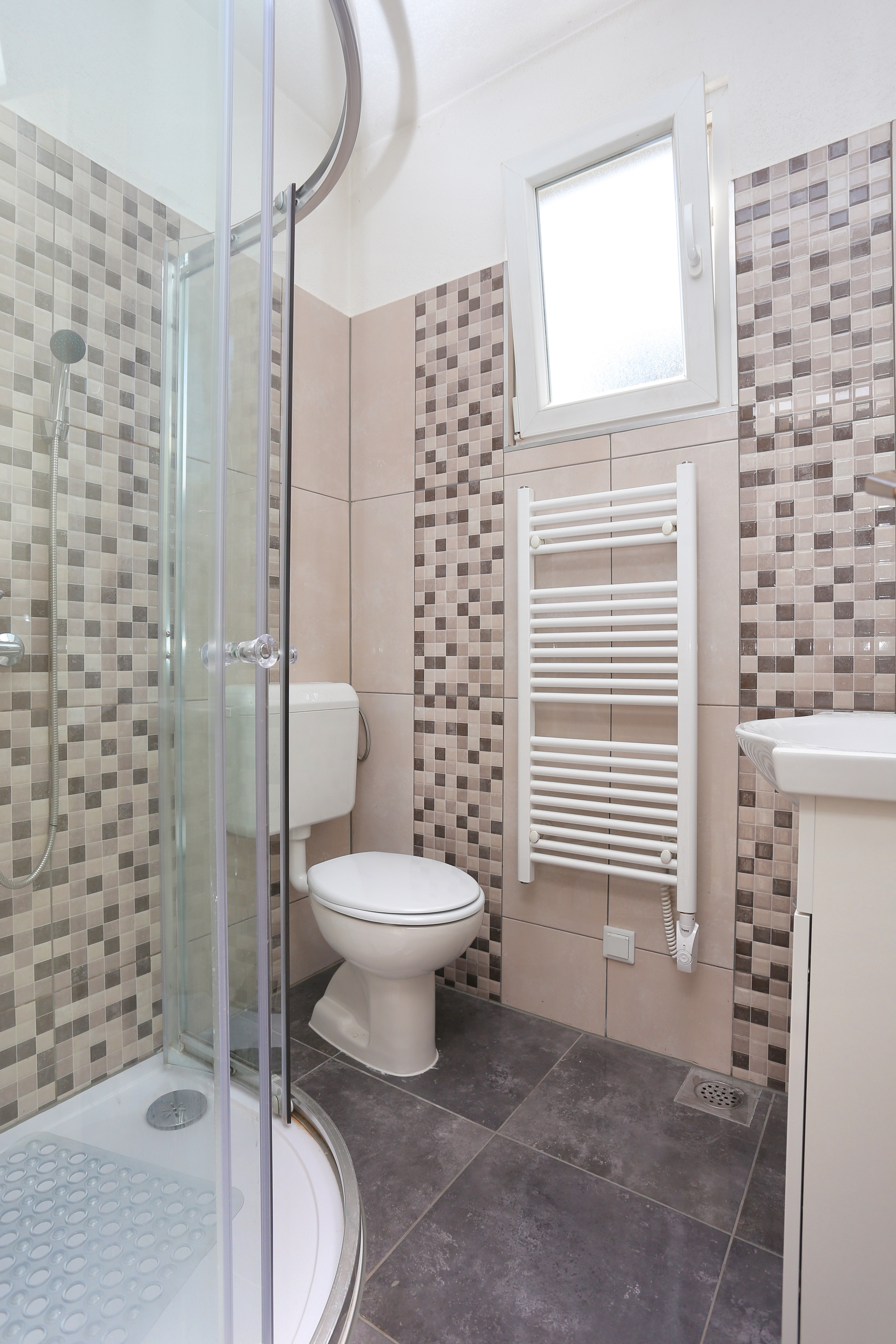 Three bedroom apartment with terrace and sea view Arbanija, Čiovo  A-a