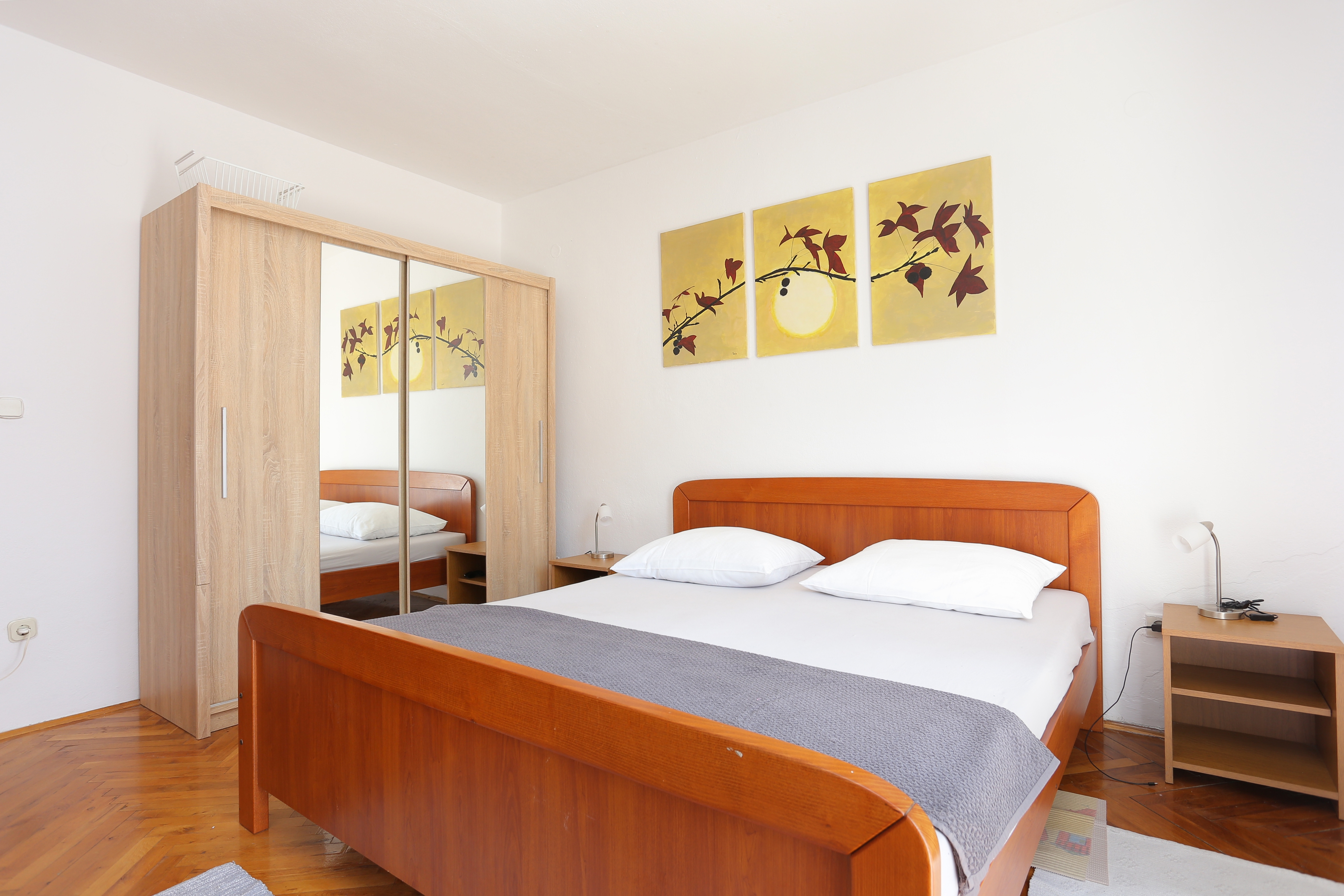 Three bedroom apartment with terrace and sea view Arbanija, Čiovo  A-a