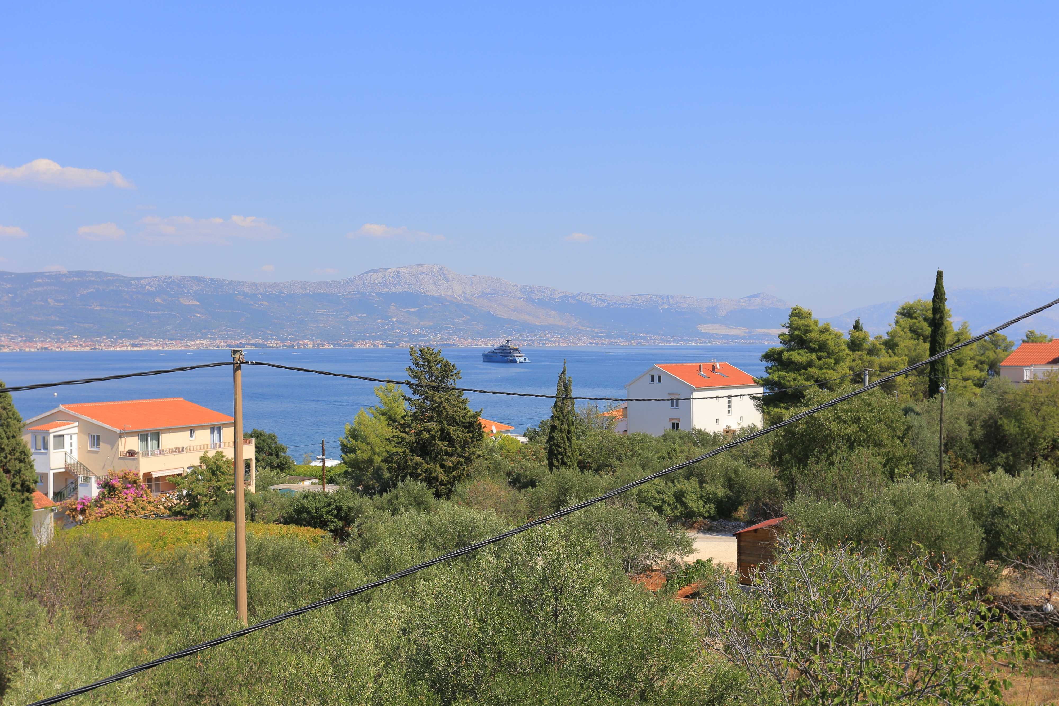 Three bedroom apartment with terrace and sea view Arbanija, Čiovo  A-a