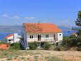 Arbanija, Čiovo, Property 1125 - Apartments and Rooms near sea with pebble beach.