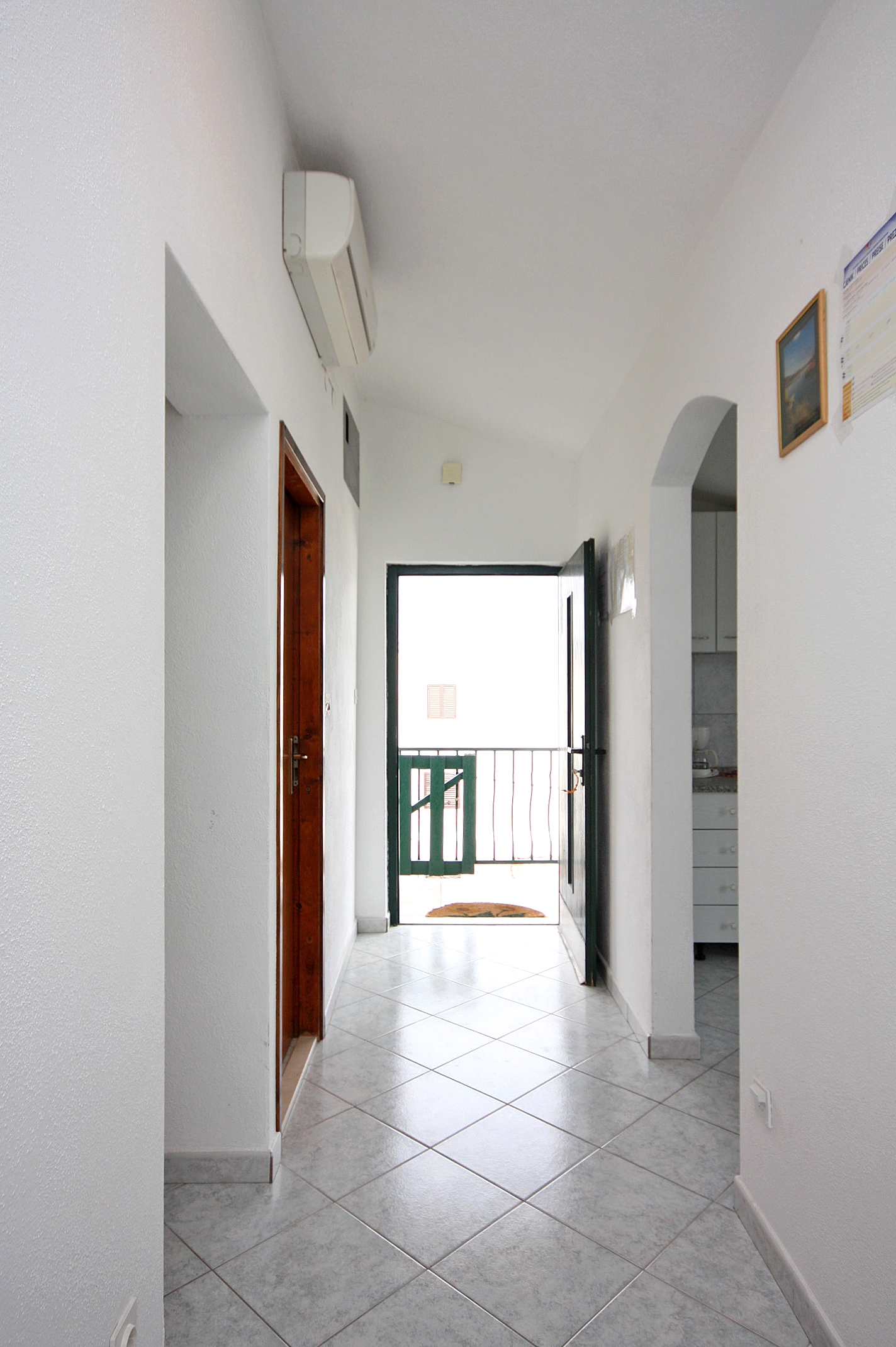 Two bedroom apartment with terrace and sea view Slatine, Čiovo  A-b